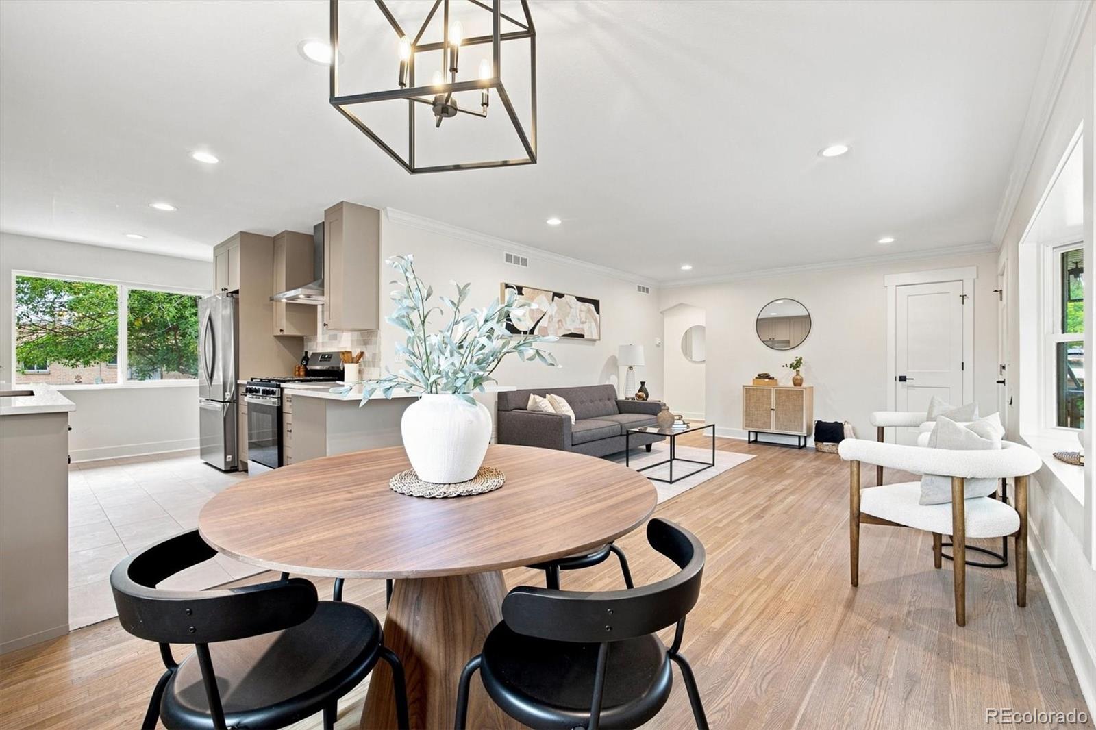 7471 Wilson Court — photo