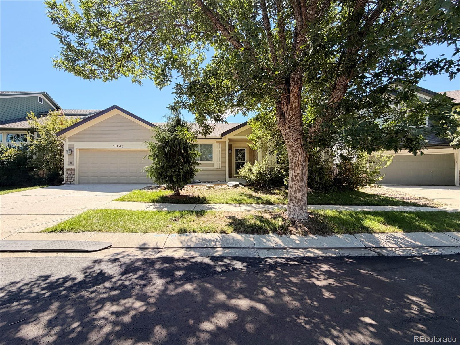 19206 E Clear Creek Place — photo