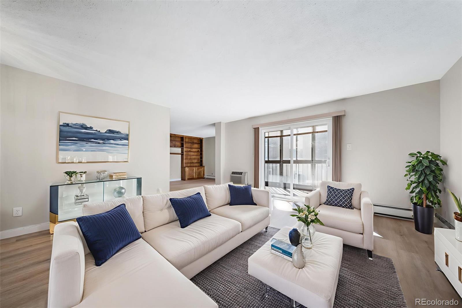 3082 S Wheeling Way 205 — photo