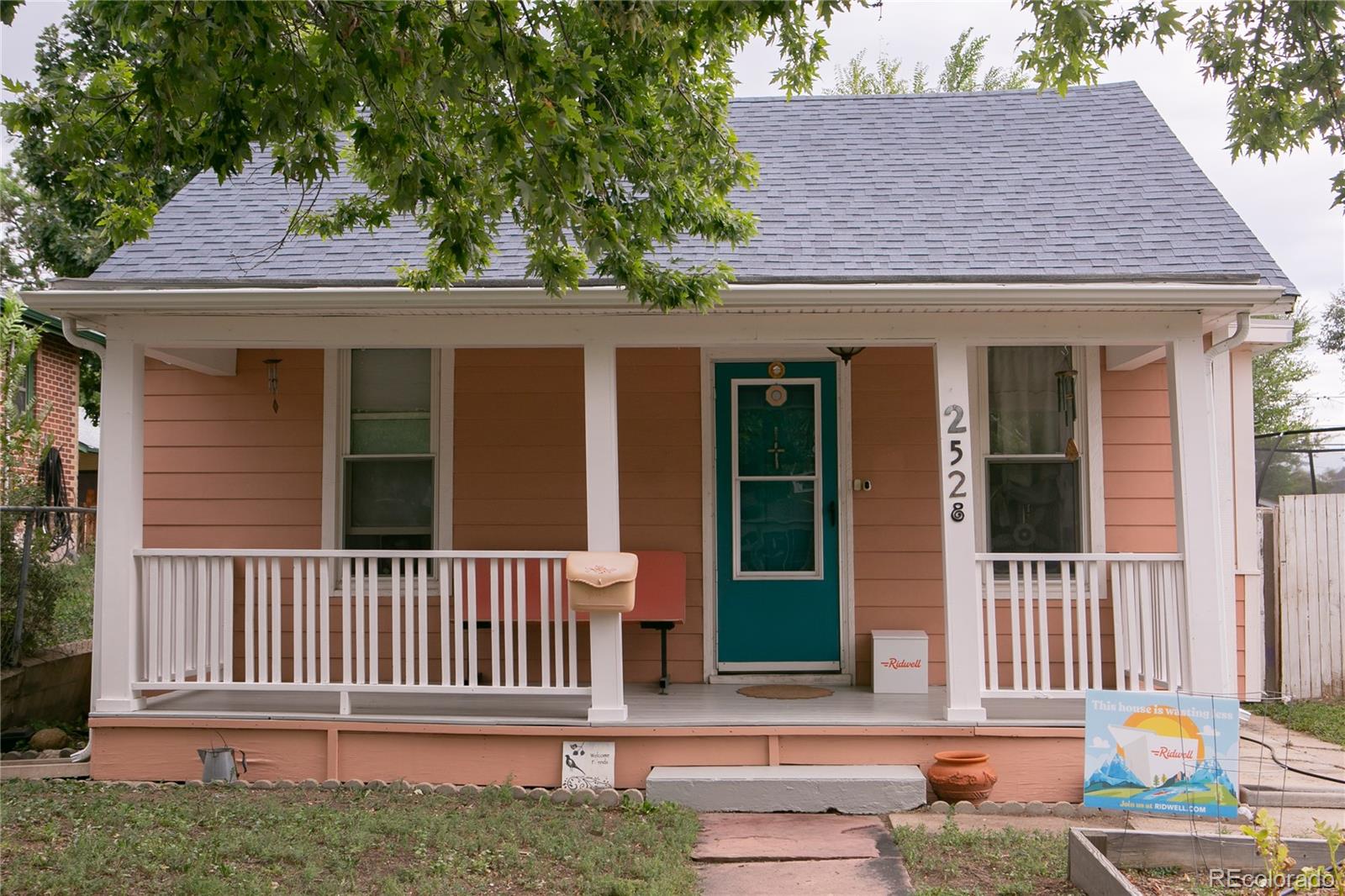 2528 Eaton Street — photo