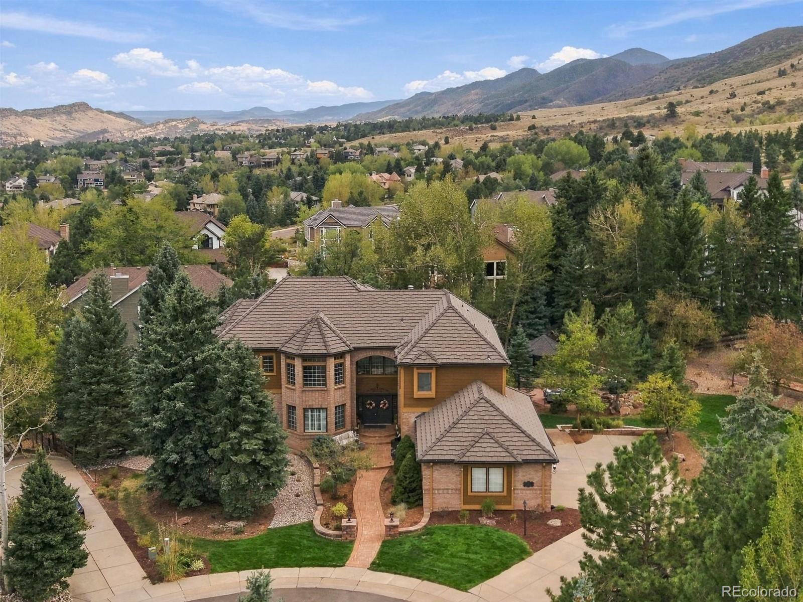 10 Antler Court — photo