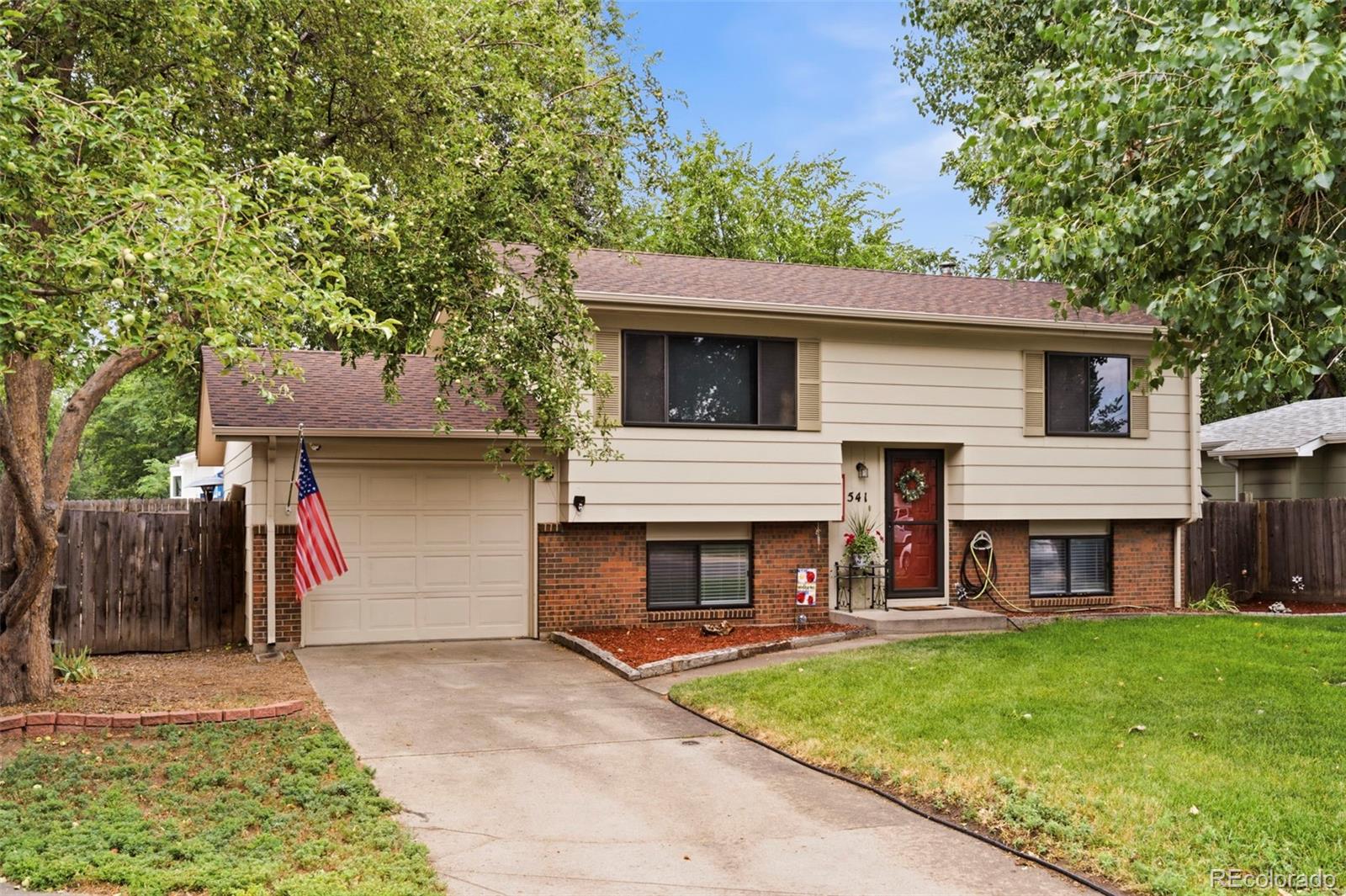 541 Sycamore Drive — photo