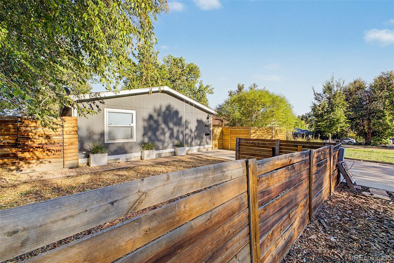 370 Irving Street — photo
