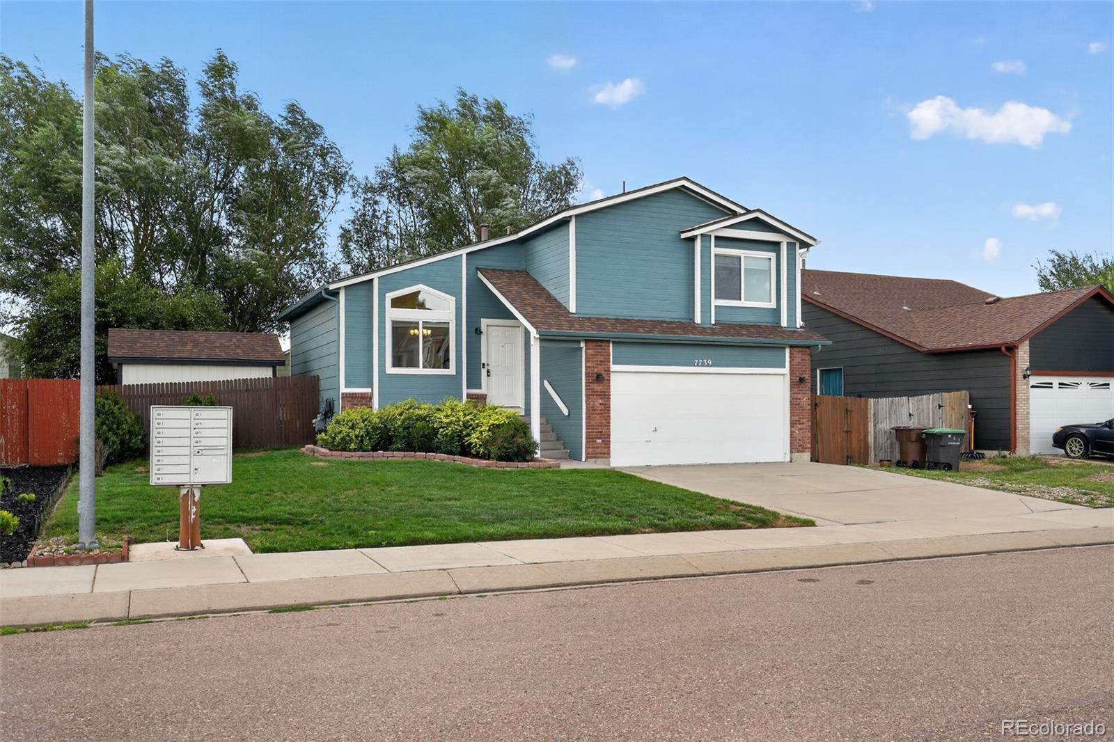 7739 Del Ray Bay Street — photo