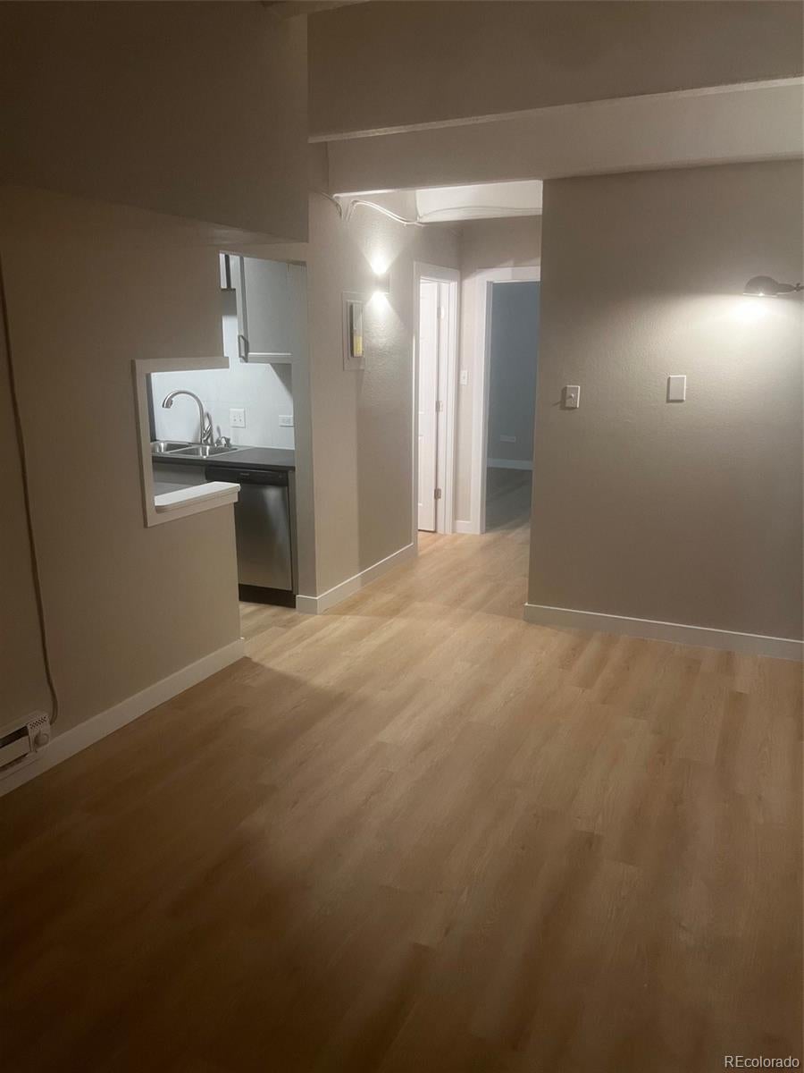 2355 S Linden Court 002 — photo