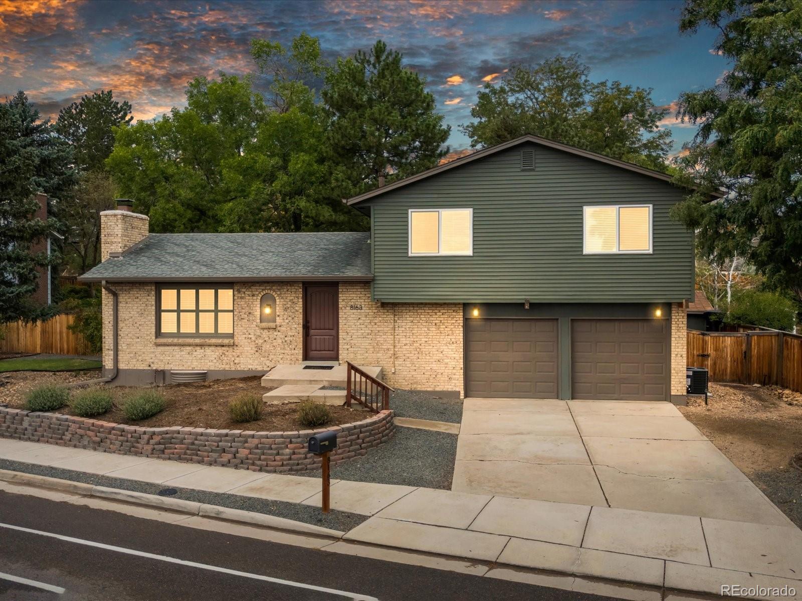 8163 Vance Drive — photo