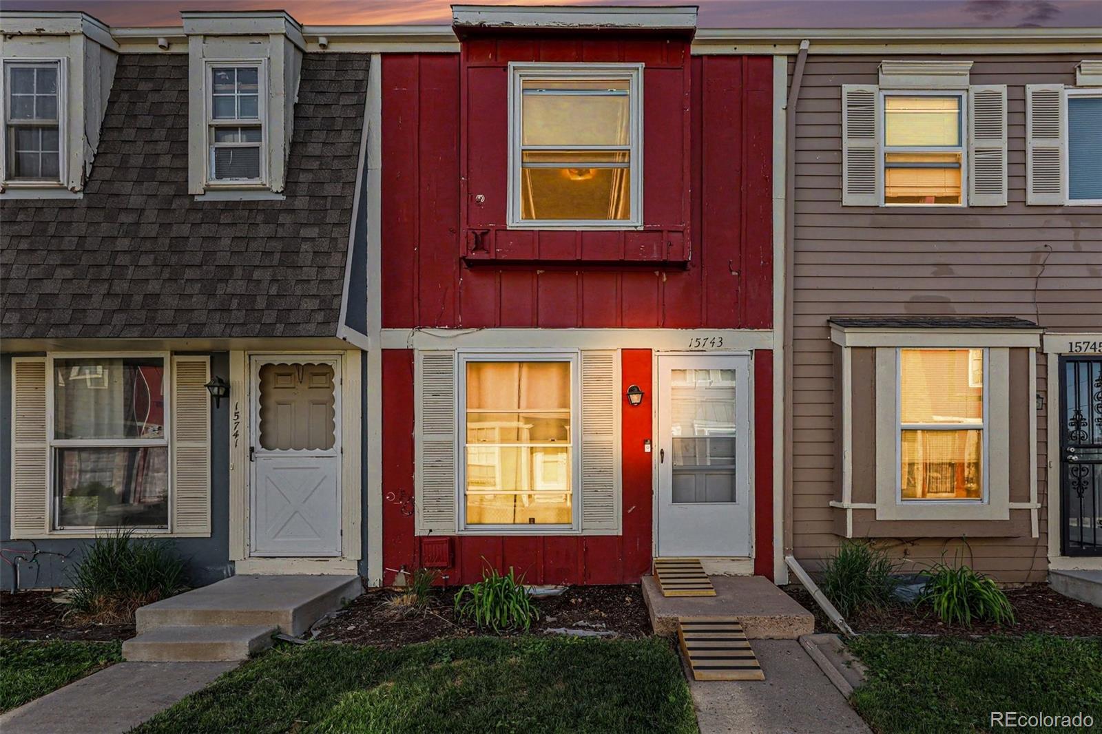 15743 E 13th Place — photo