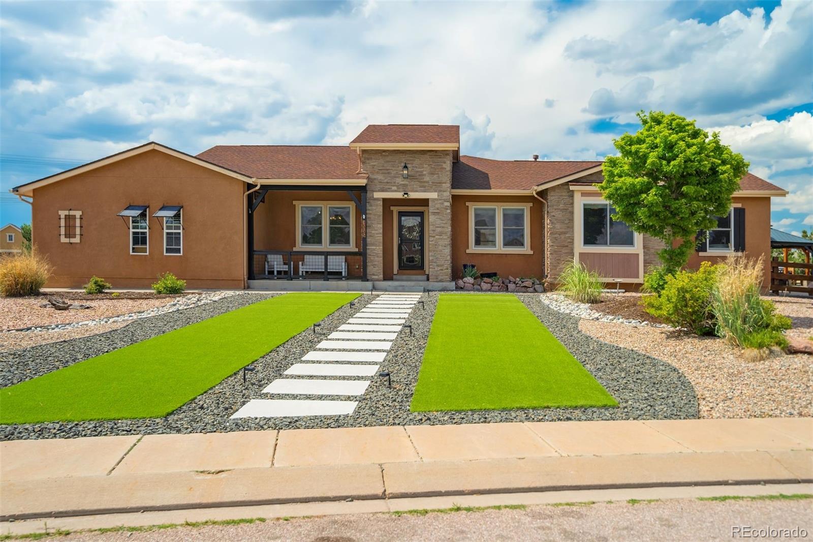 7555 Antelope Circle — photo