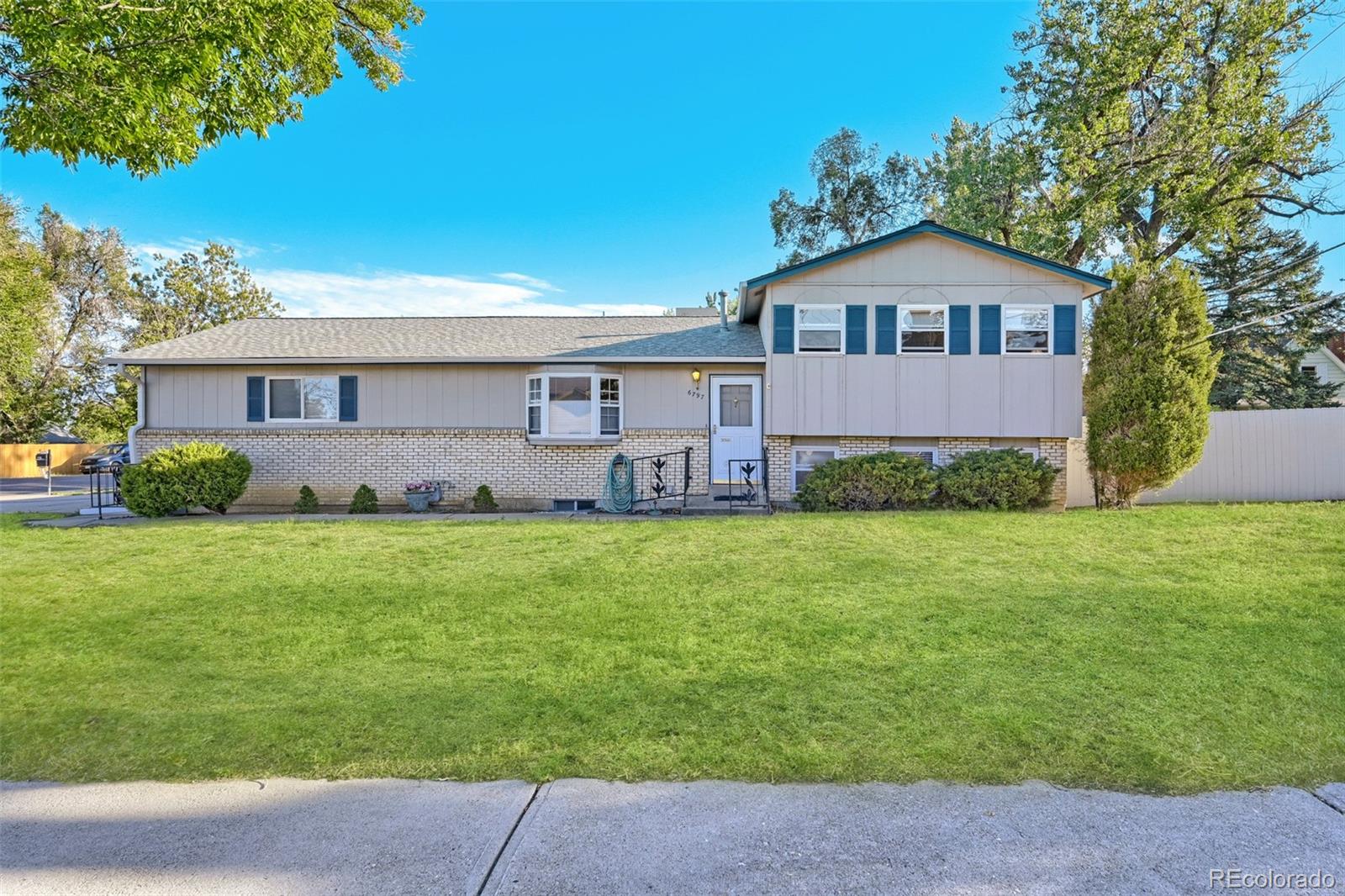 6797 Pierce Street — photo