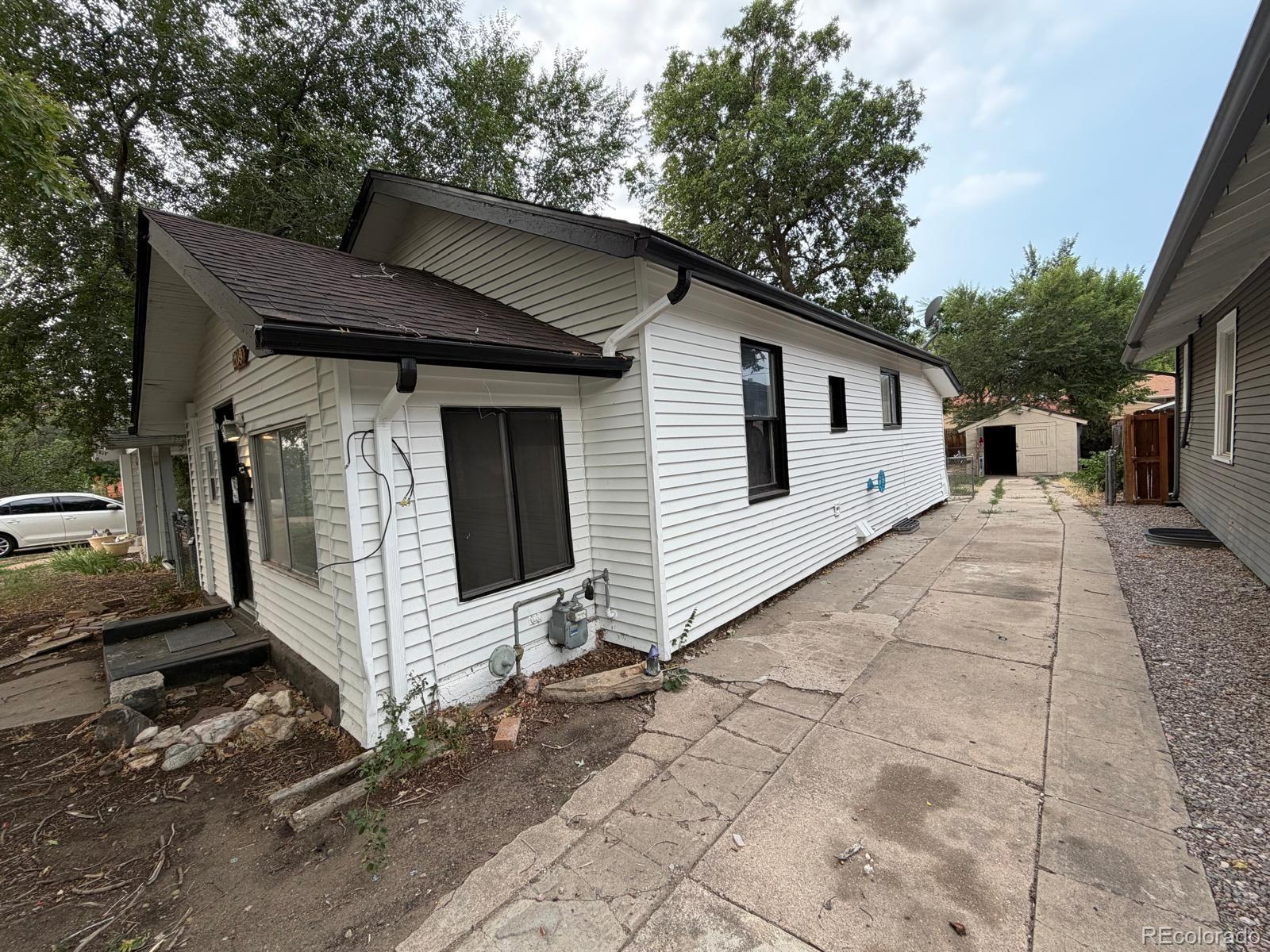 Home in Denver, CO 80219 — photo 2