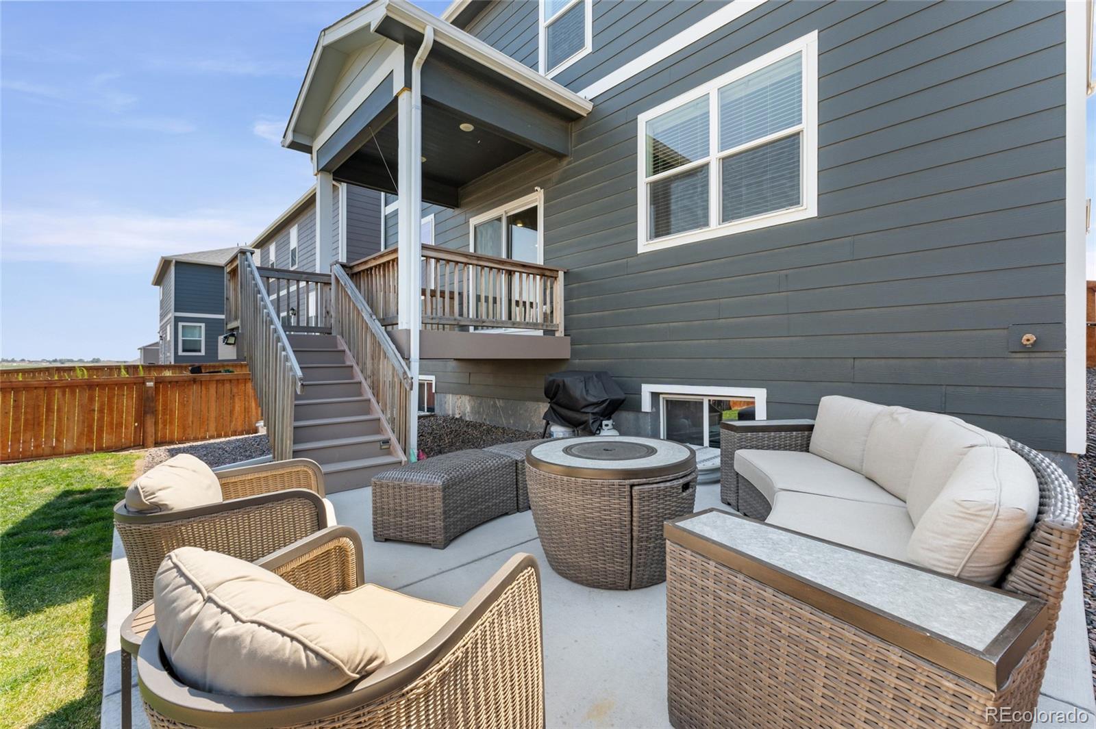 982 Cascade Falls Street — photo