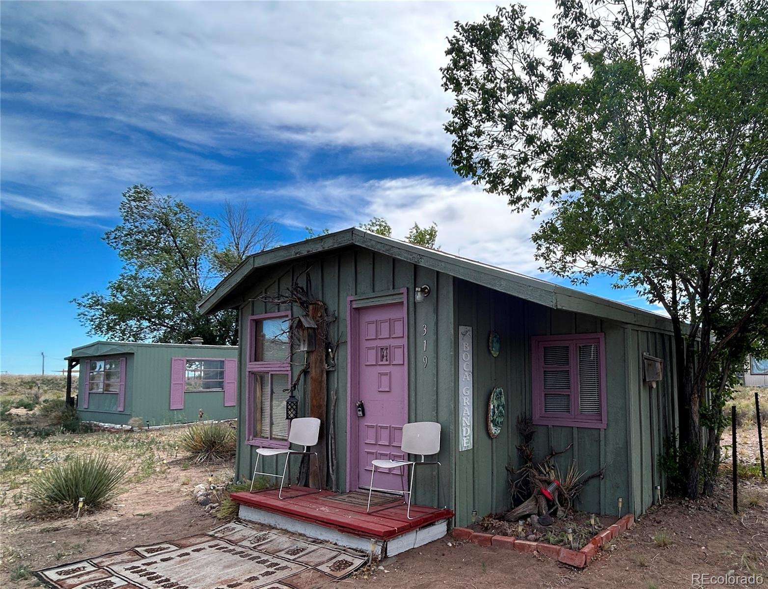 319 Palisade Court — photo