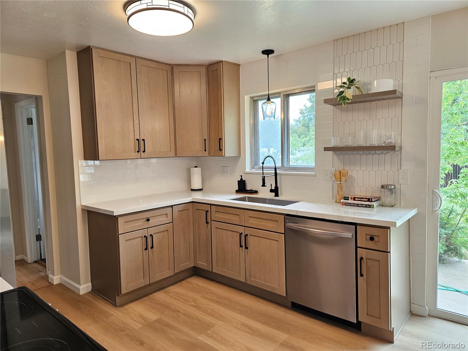 1434 Laurette Drive — photo