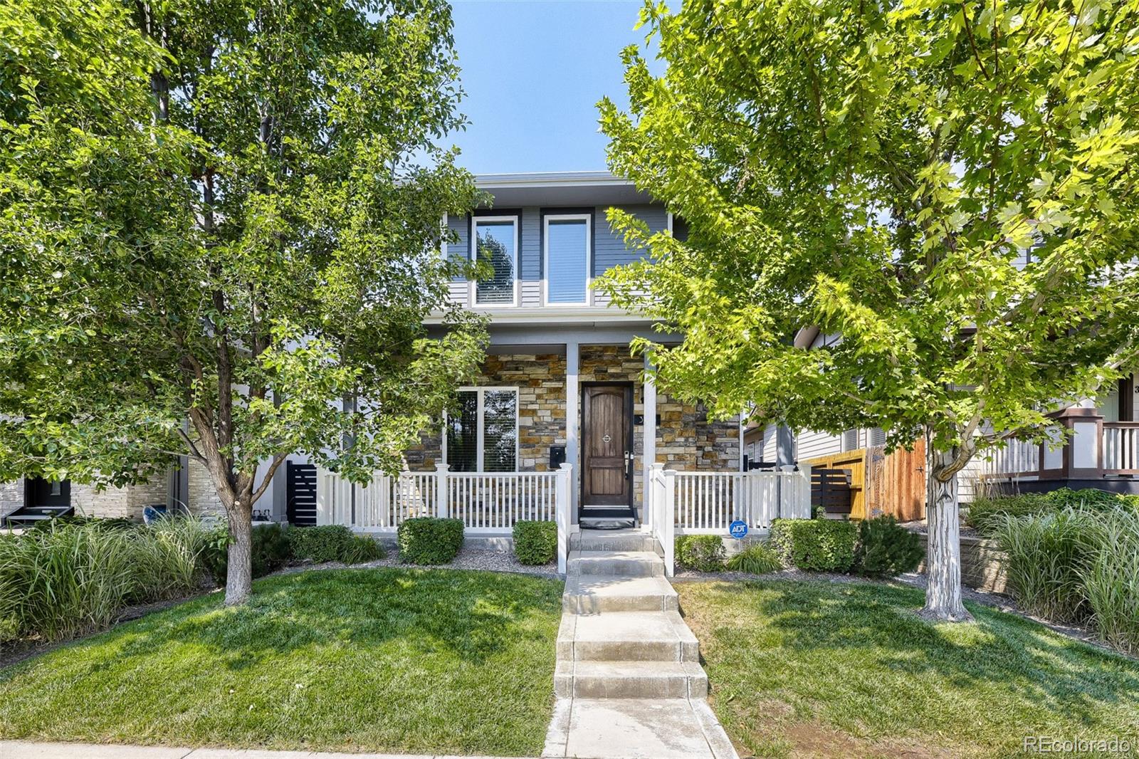 3275 S Logan Street — photo