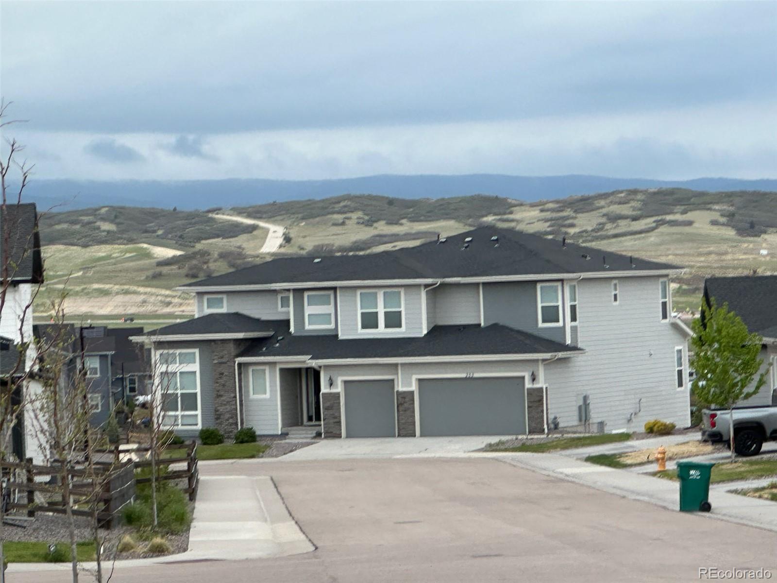 255 Rogers Court — photo
