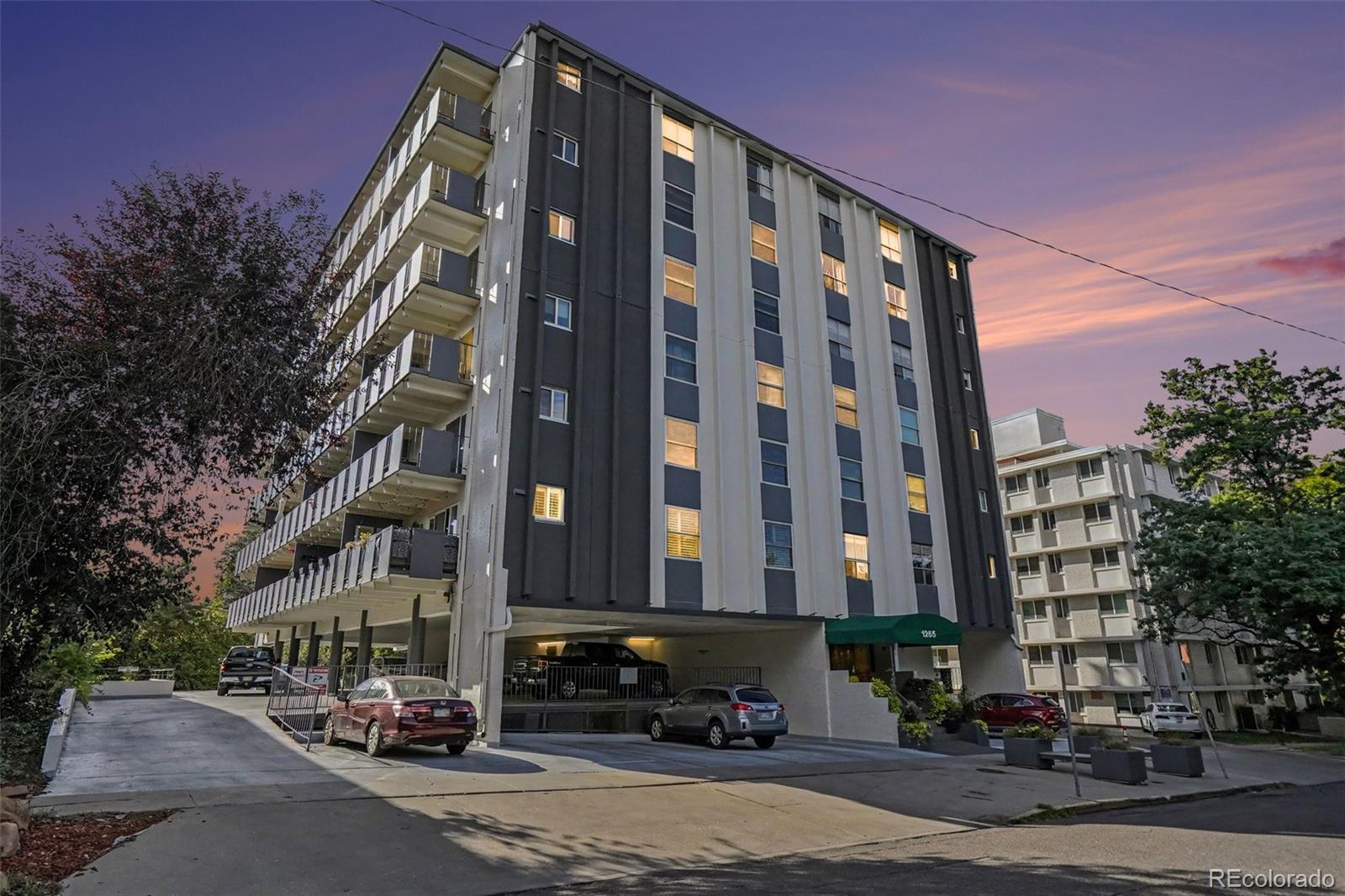 1265 N Race Street 601 — photo