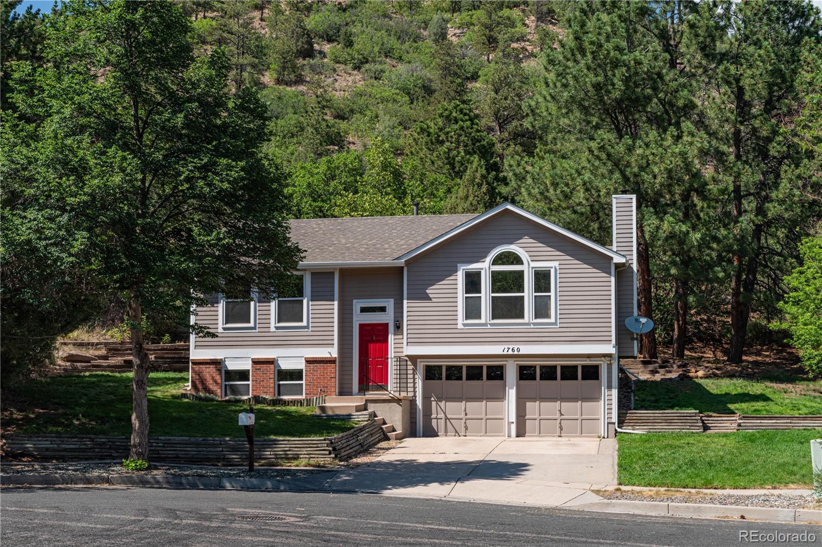 1760 Rimwood Drive — photo