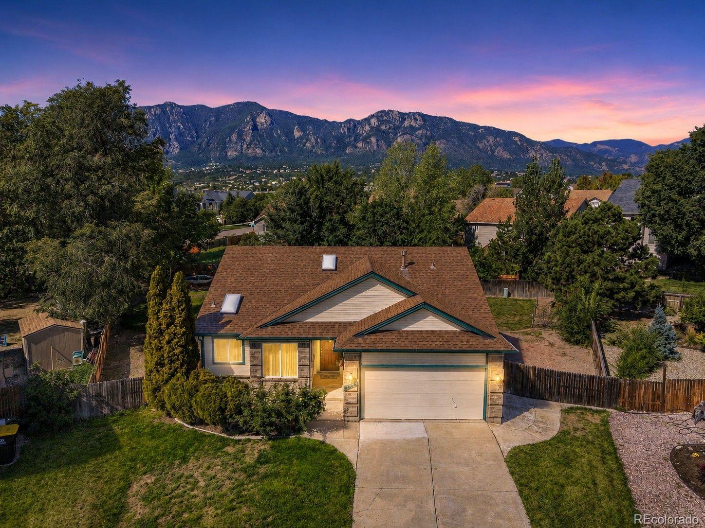 1305 Eastmeadow Court — photo