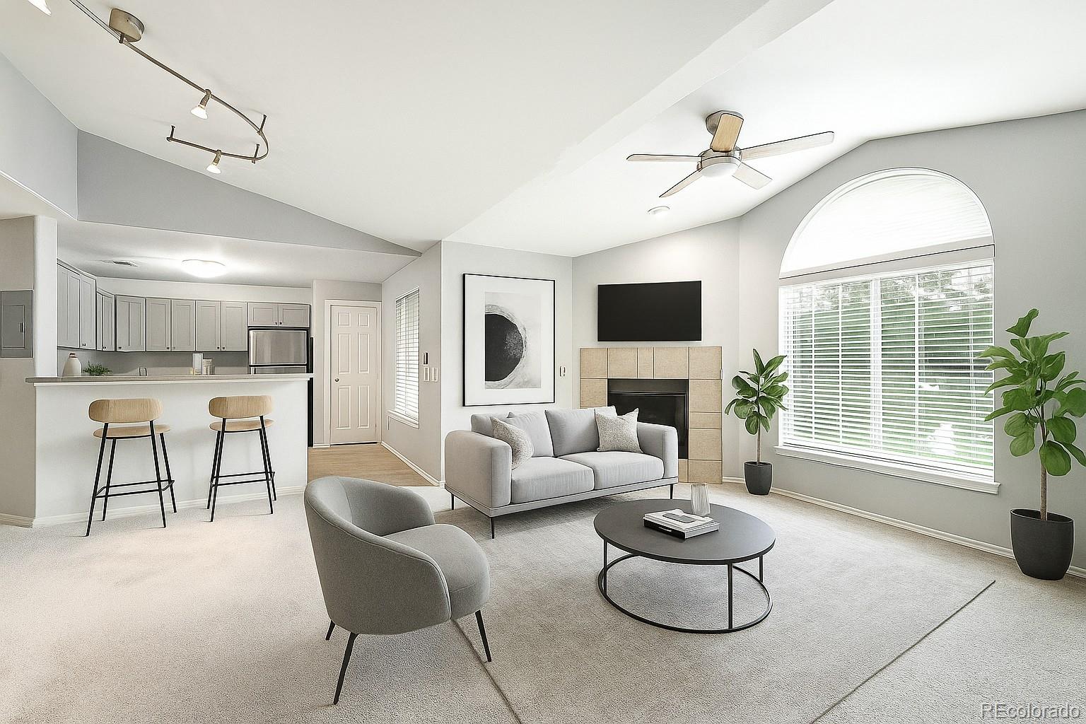 8671 E Dry Creek Road 721 — photo