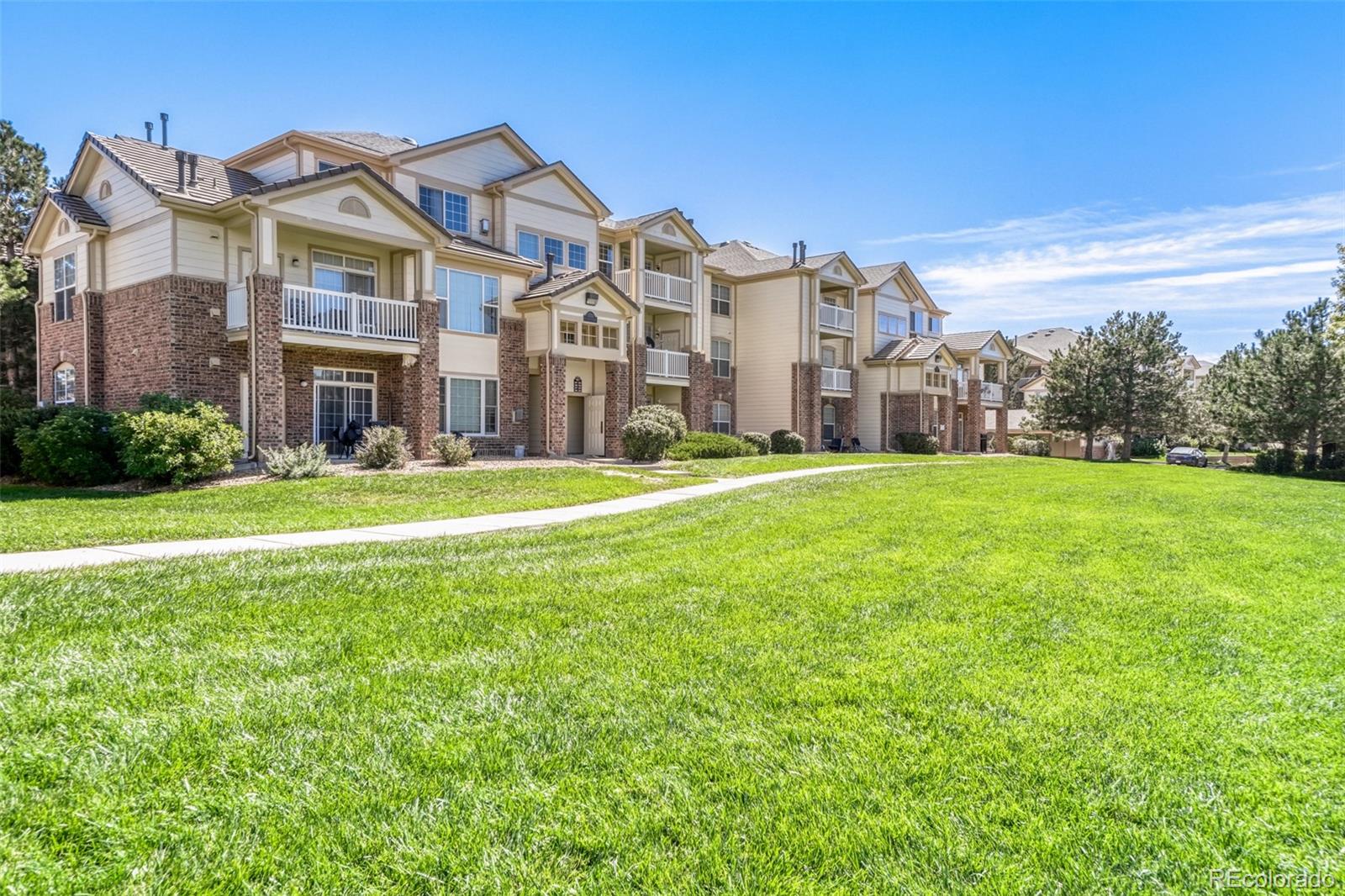 5733 N Gibralter Way 3-306 — photo