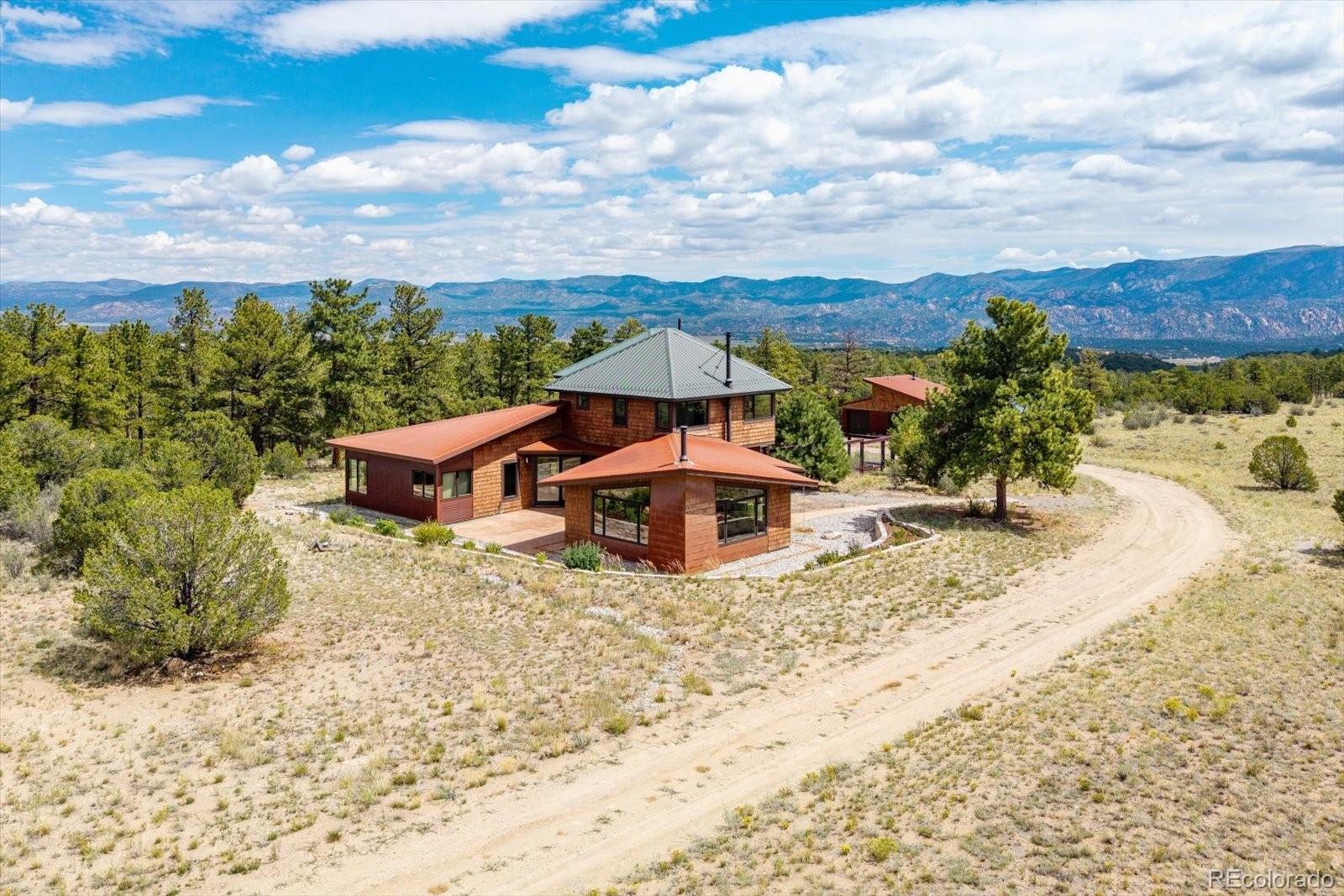 17121 Kiowa Road — photo