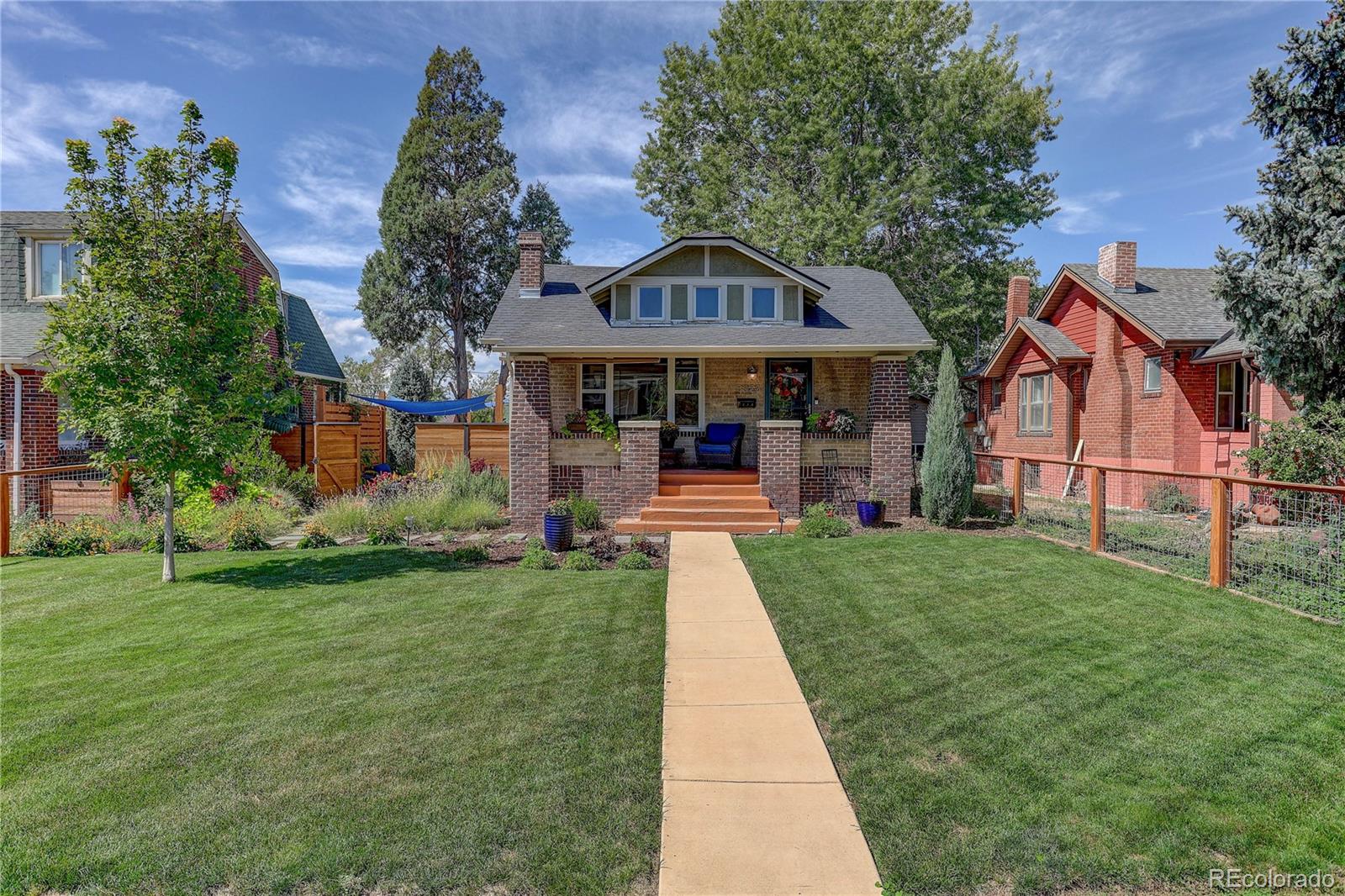 3323 N Steele Street — photo