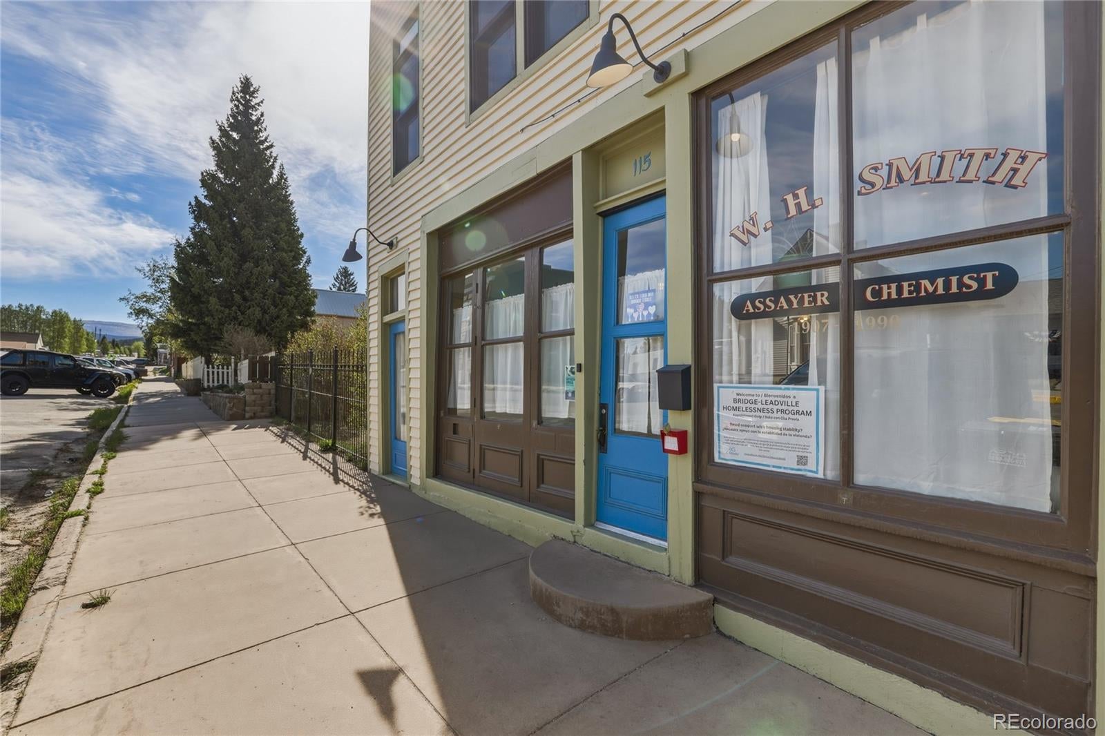 115 E 5th Street — photo