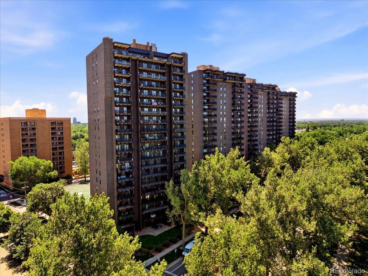 420 S Marion Parkway 1303 — photo