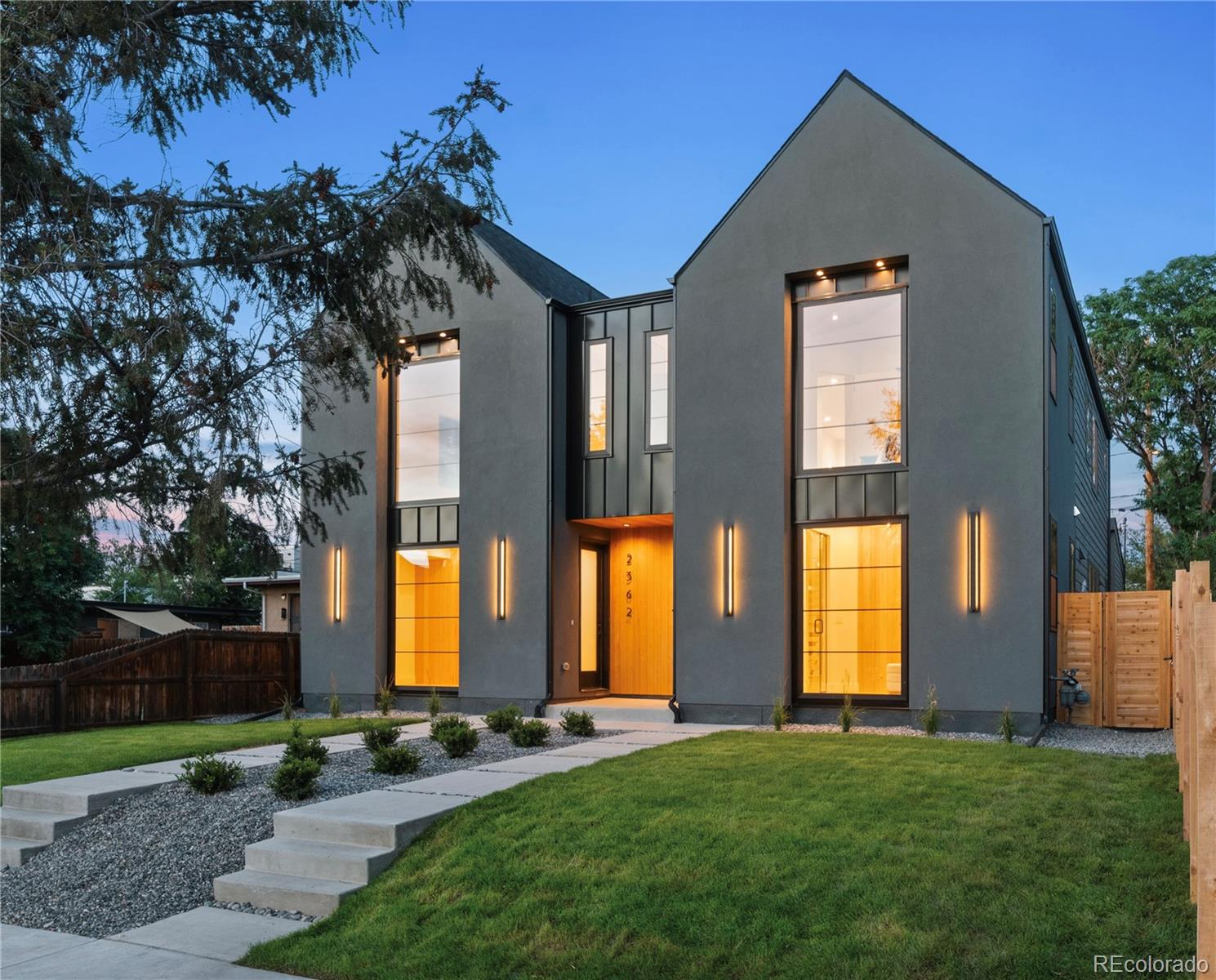 2362 S Cherokee Street — photo