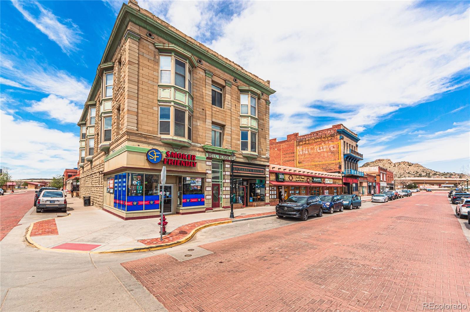 401-407 N Commercial Street — photo