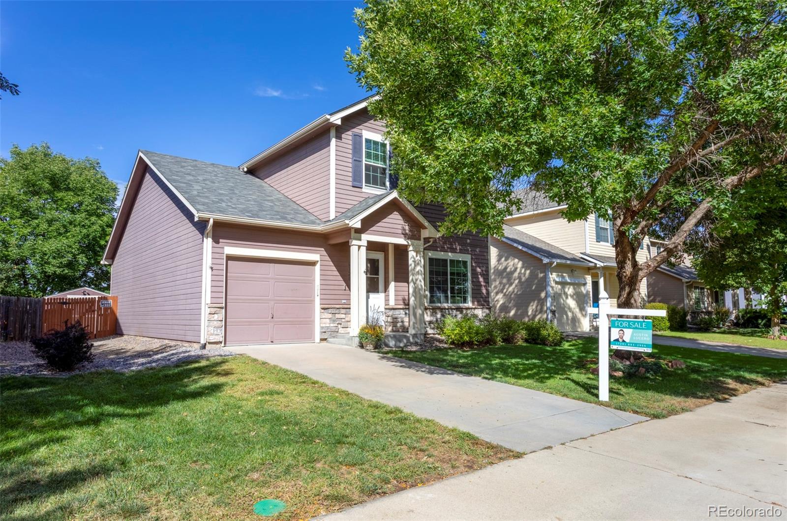 6128 Shamrock Circle — photo