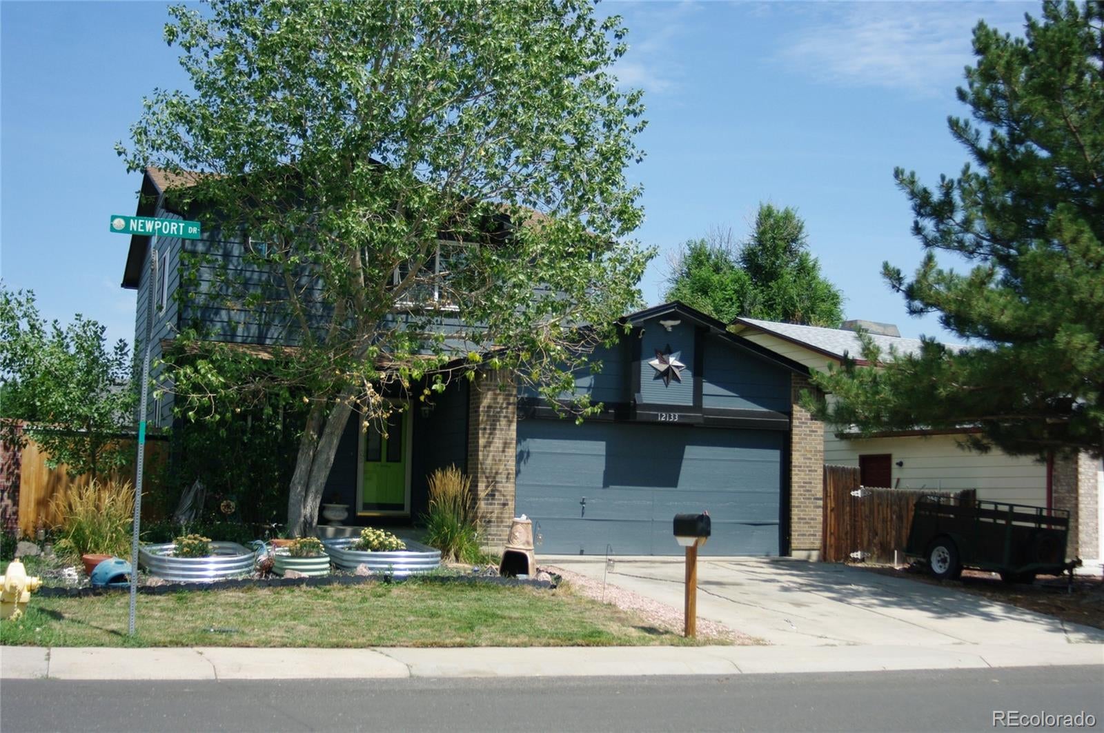 12133 Newport Drive — photo
