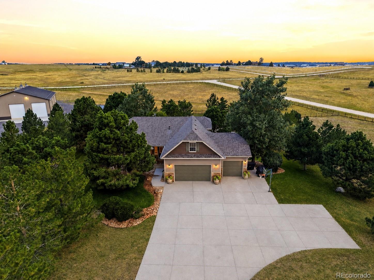 34479 S Falcon Circle — photo
