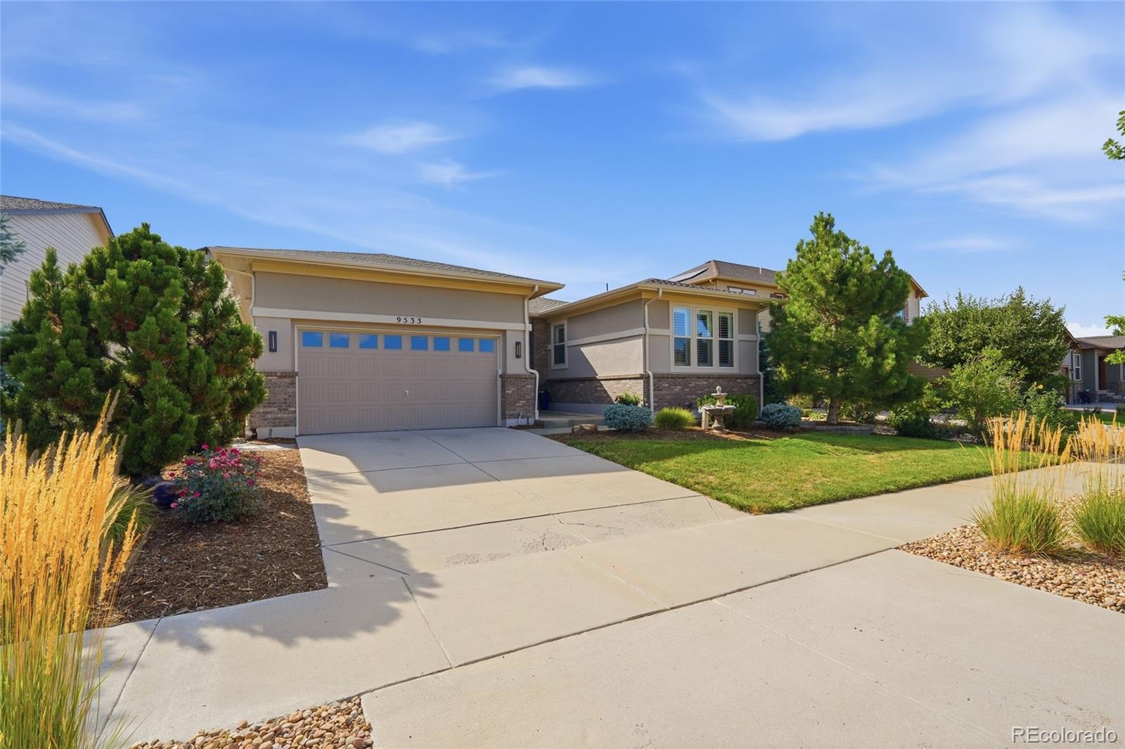 9533 Moss Way — photo