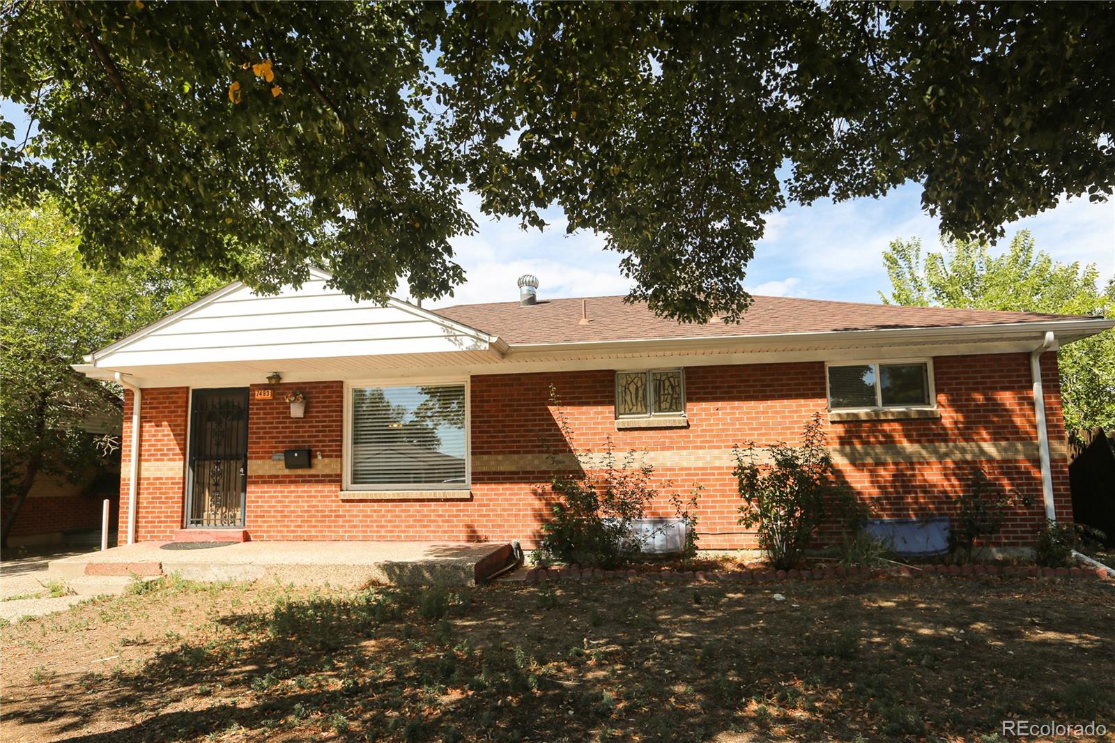 7493 Raritan Street — photo