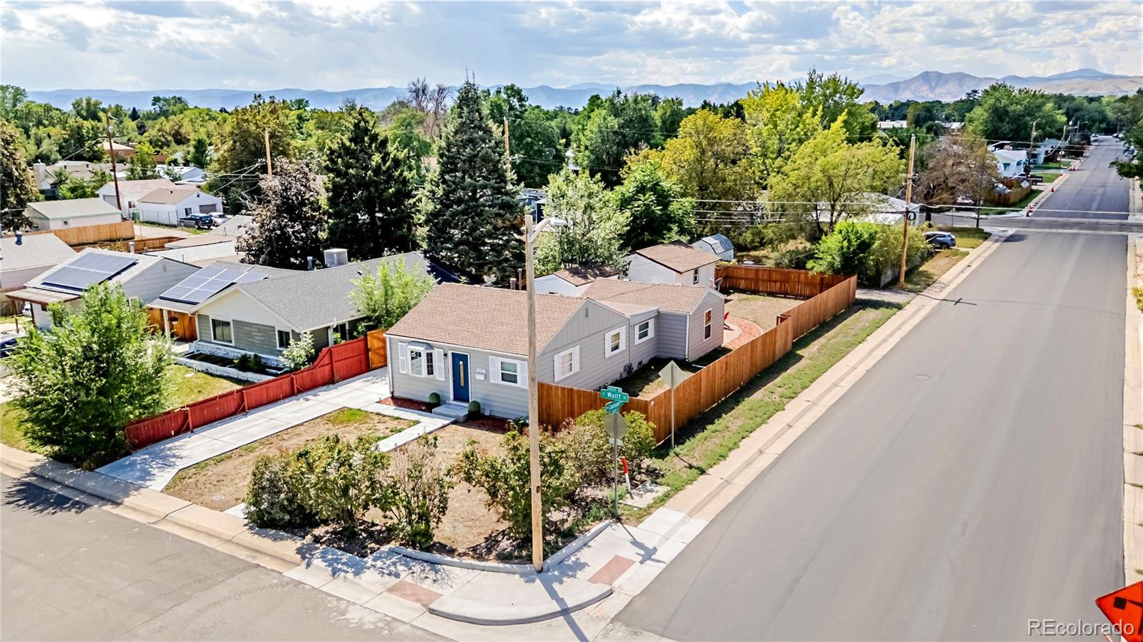 1301 S Wolff Street — photo