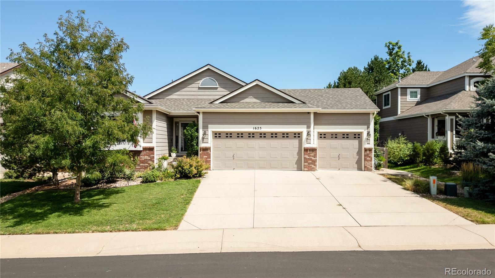 1625 Pintail Court — photo