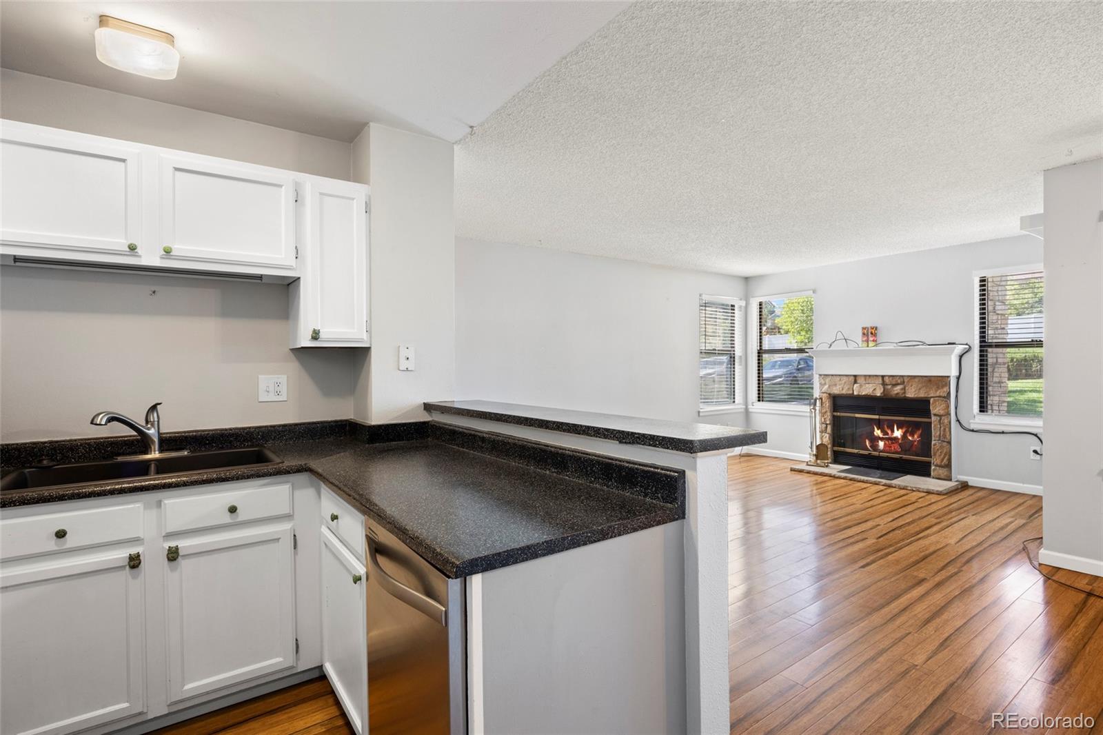 6715 S Field Street 5-501 — photo