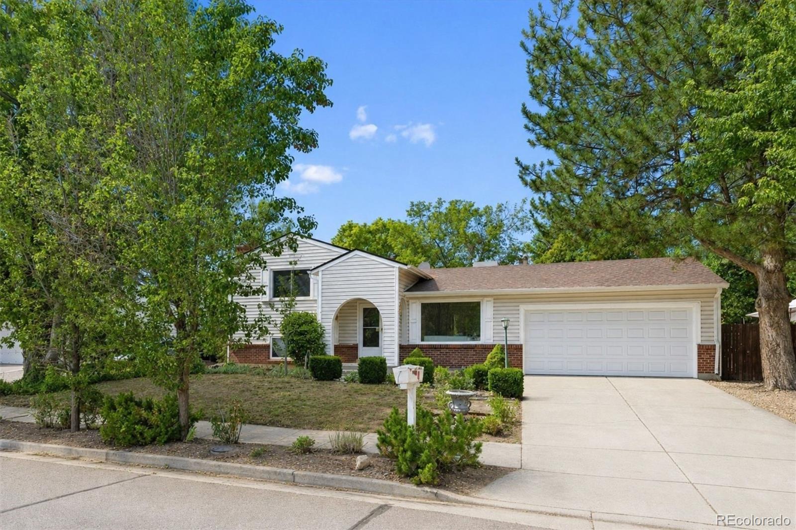 8605 Lamar Drive — photo