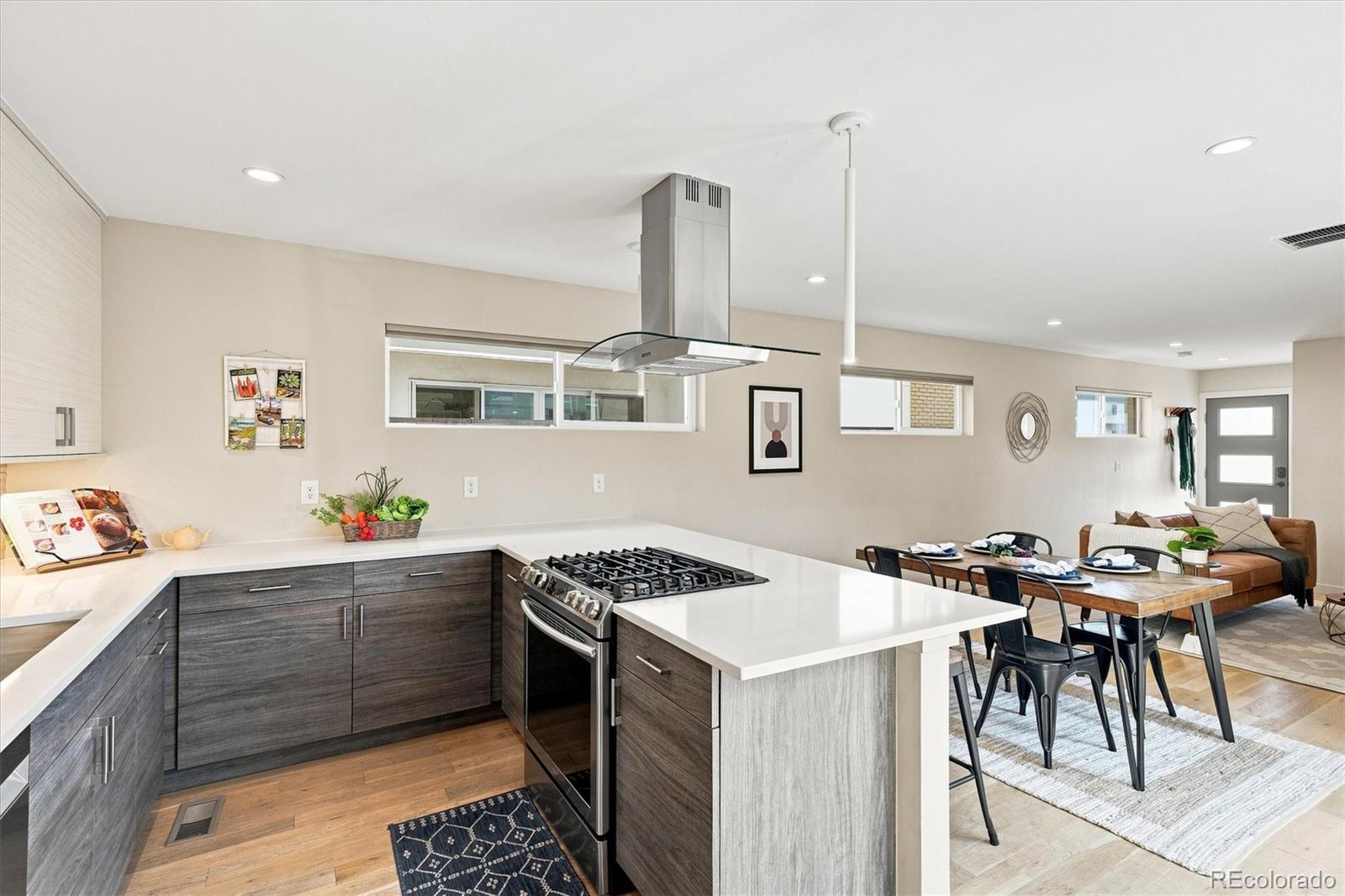 1415 Irving Street — photo