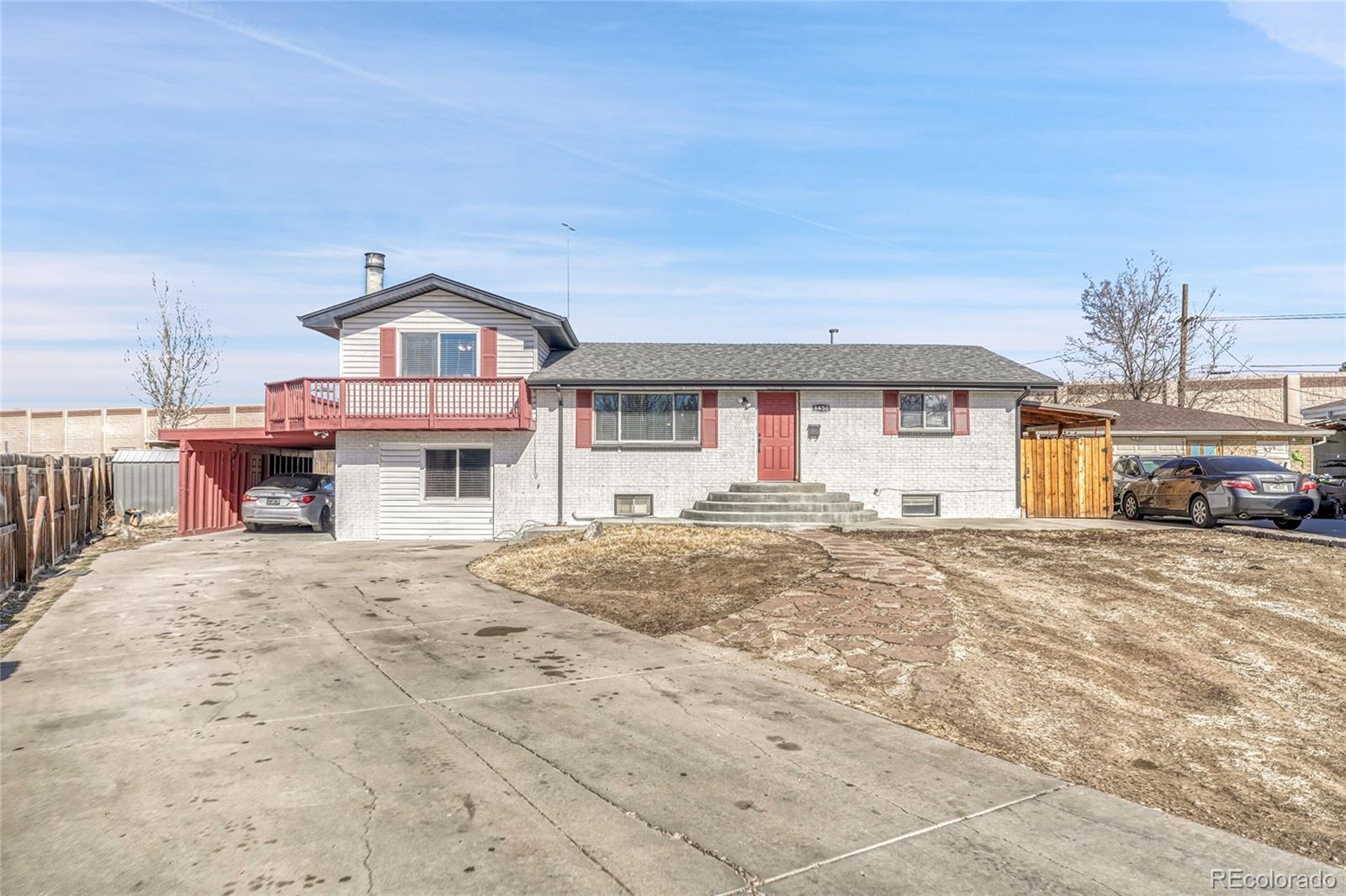 8450 Turnpike Drive — photo