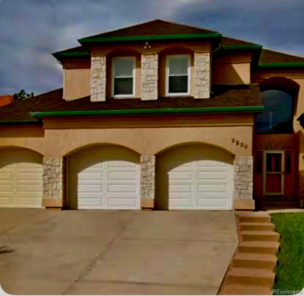 2520 Tamora Way — photo