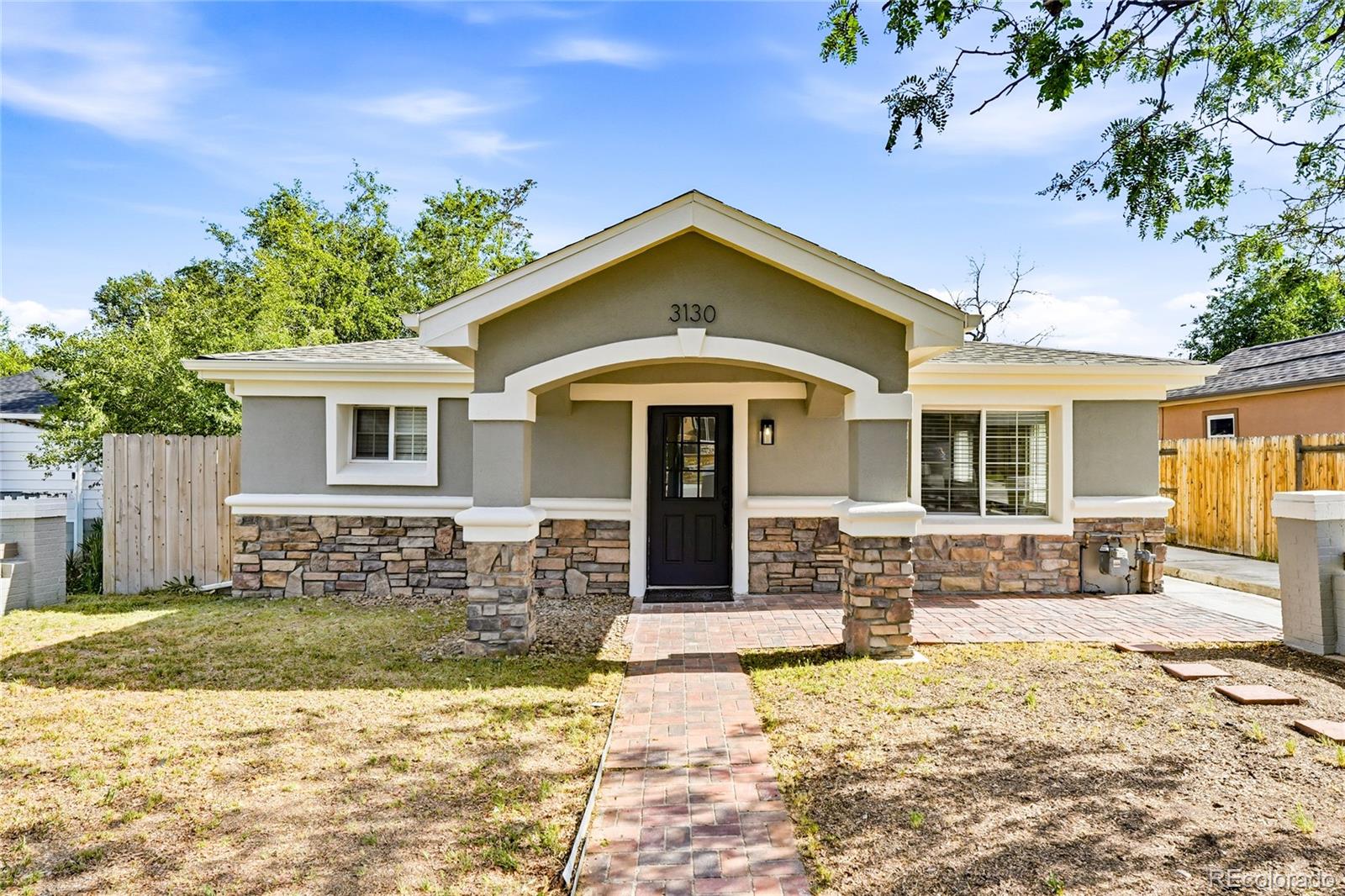 3130 W Longfellow Place — photo