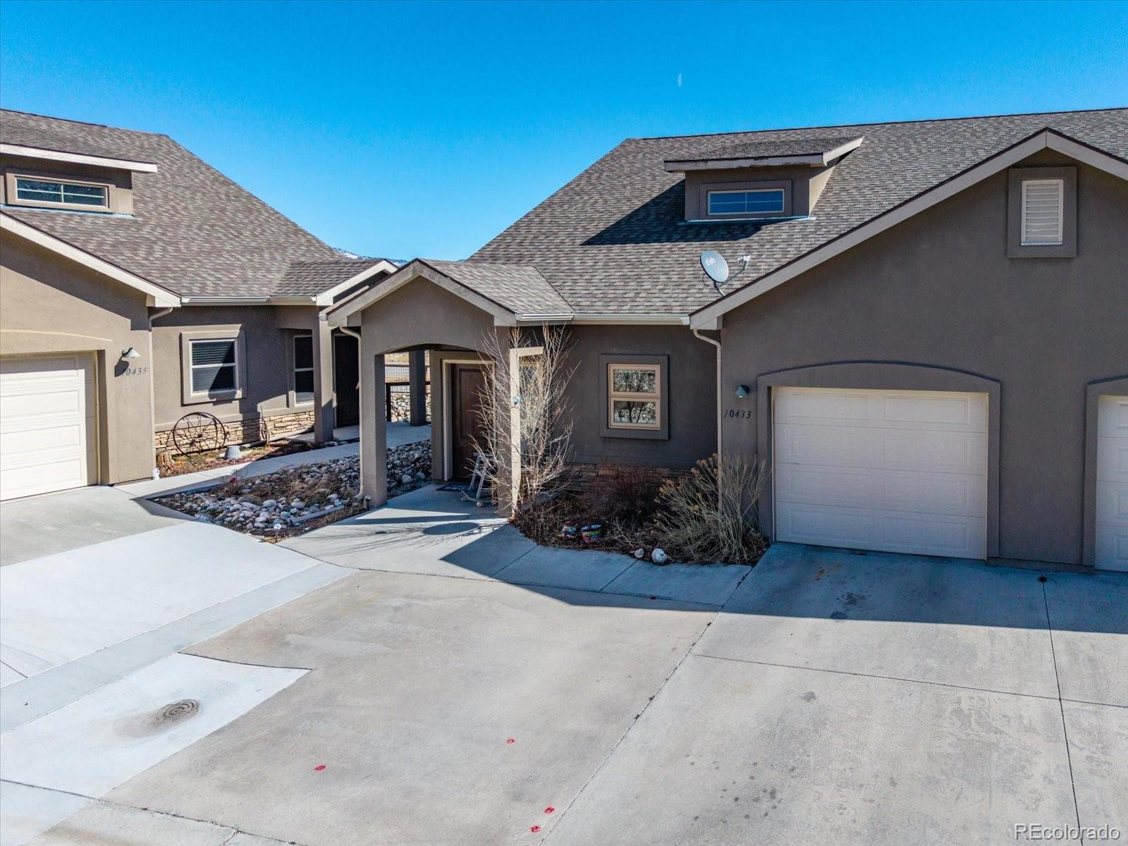 10433 Mesa View Court — photo