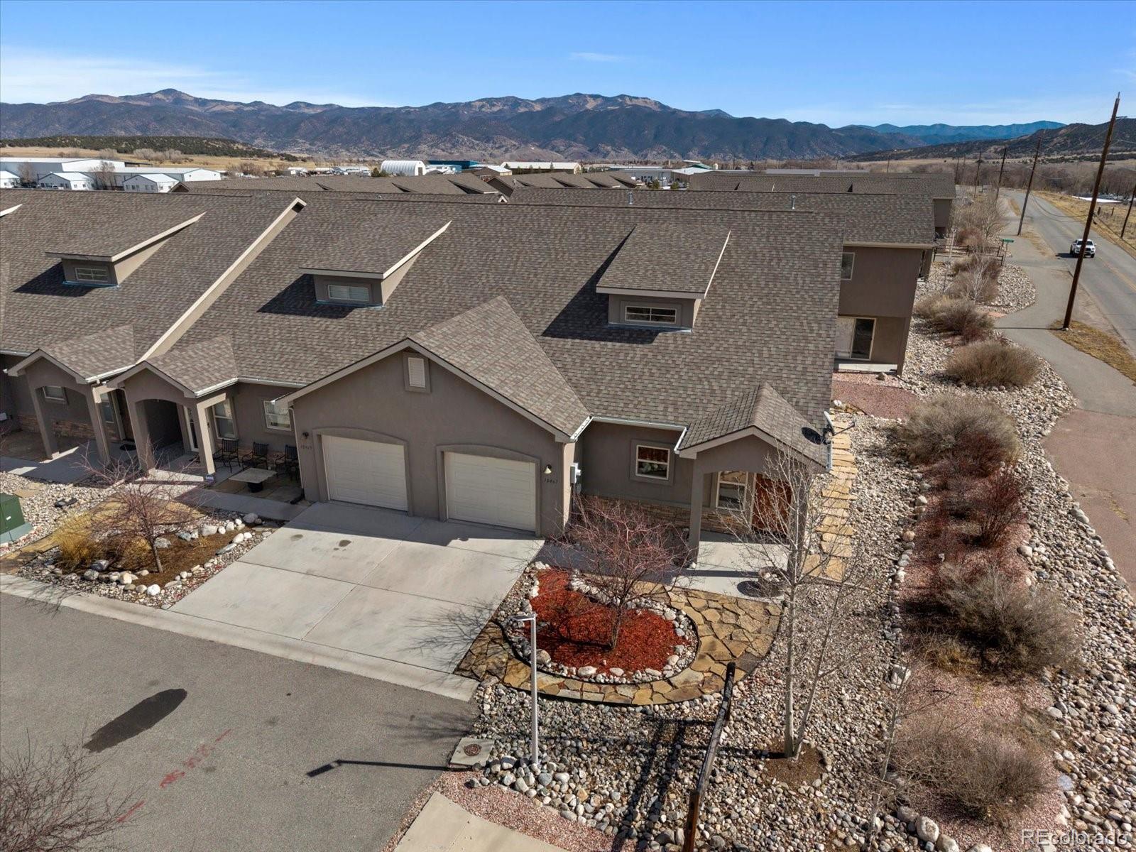 10467 Table Rock Court — photo