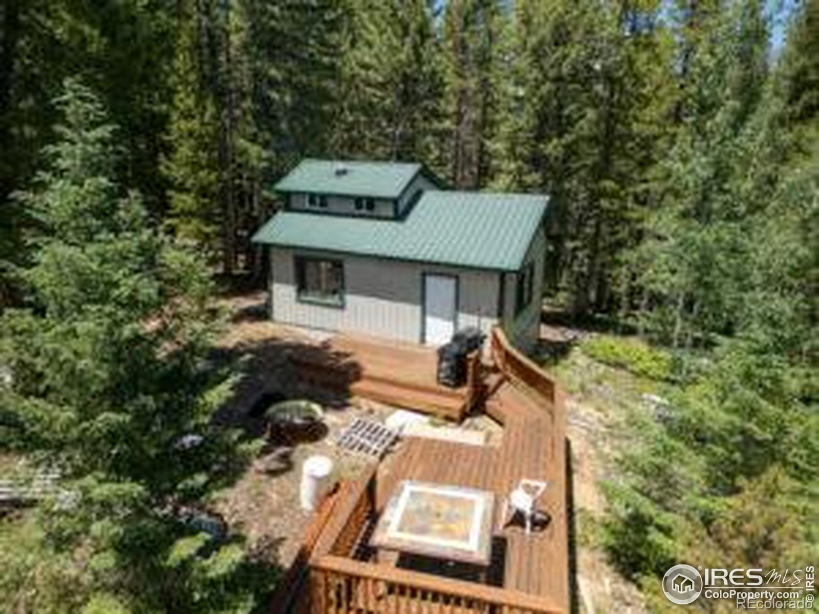 1001 Pactolus Lake Road — photo