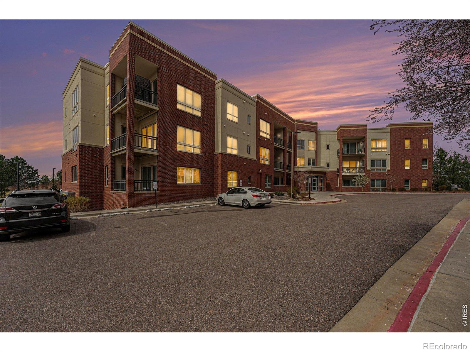 4885 S Monaco Street 101 — photo