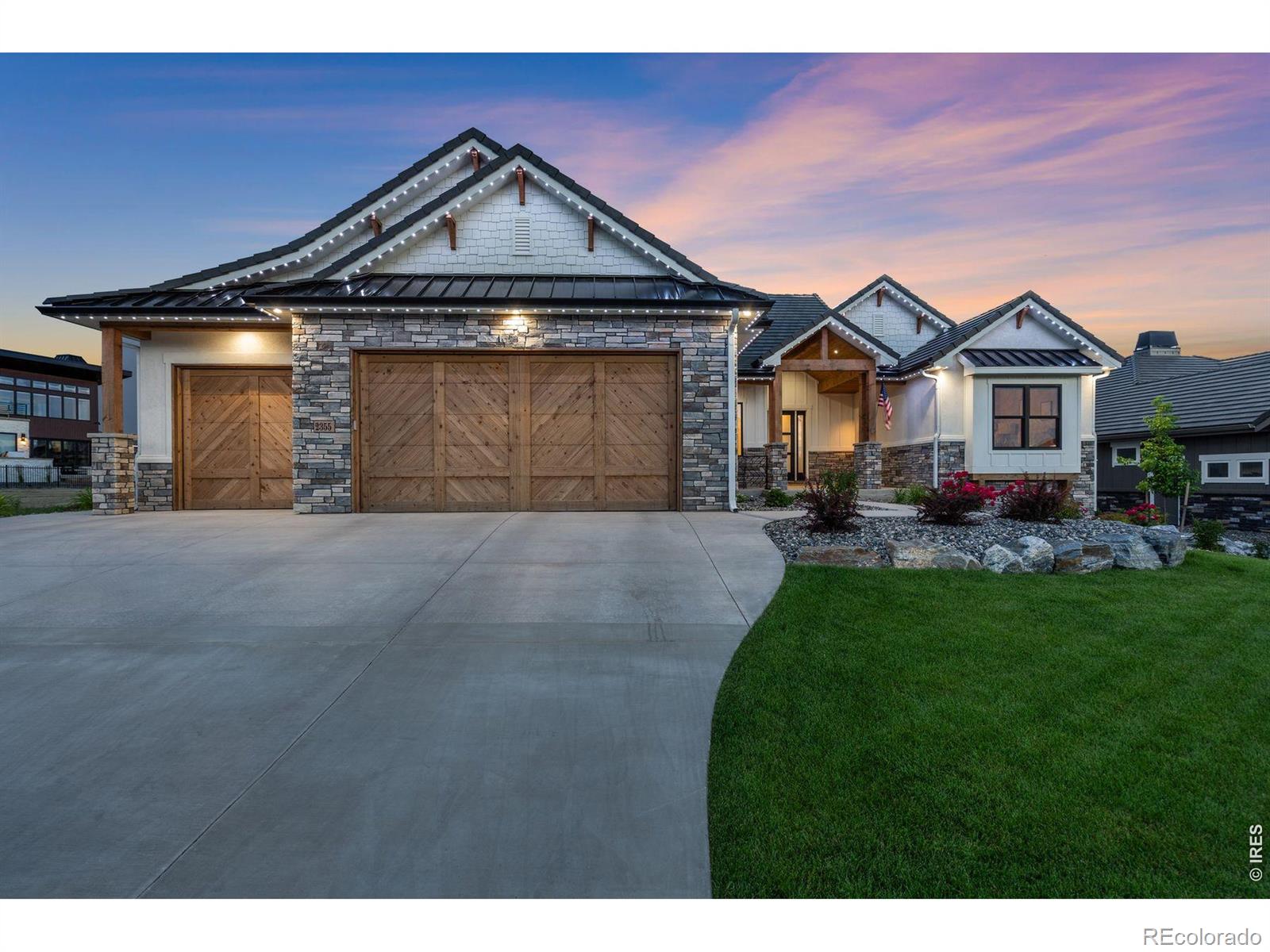 2355 Sugarloaf Road — photo