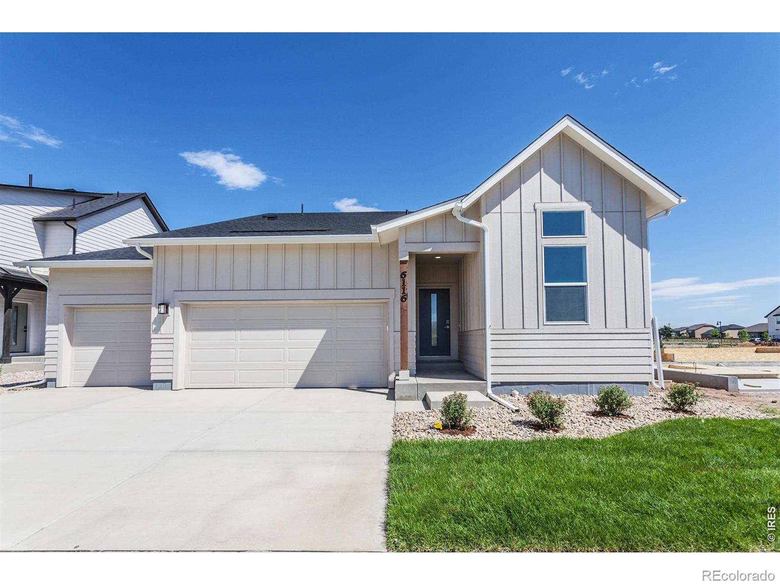 6116 Gault Road — photo