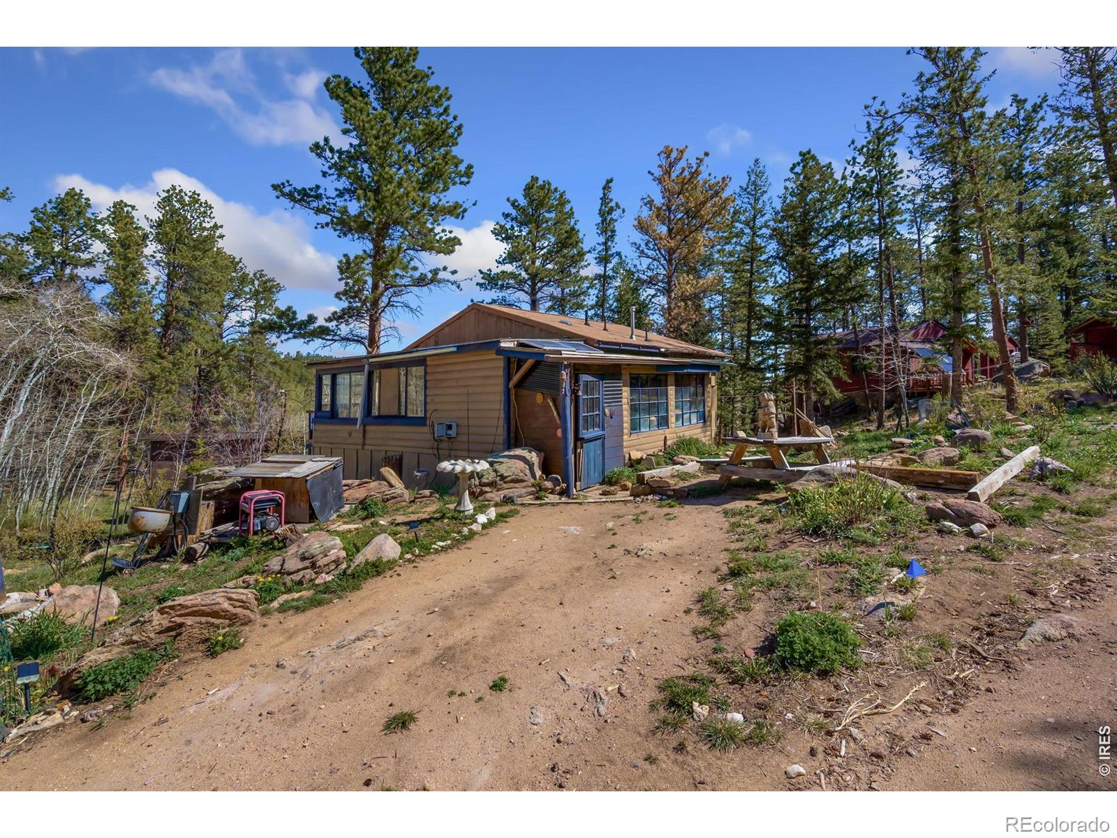 151 Columbine Drive — photo